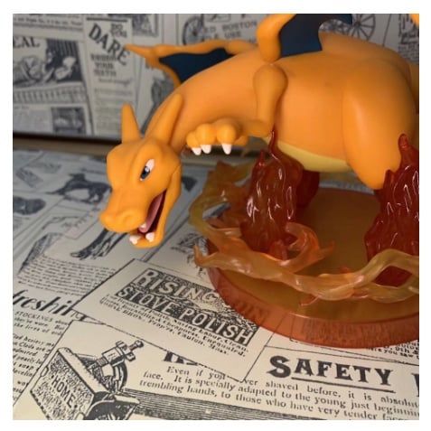 Full Box 18cm [ hỏa tốc hcm ]Mô hình Pokemon rồng lửa charizard cấp 3