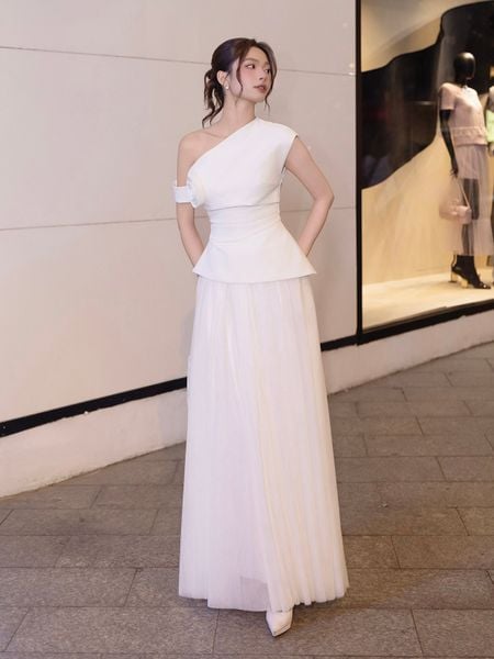 Trực diện Áo kiểu tiệc peplum cổ xéo tà xéo A4545B