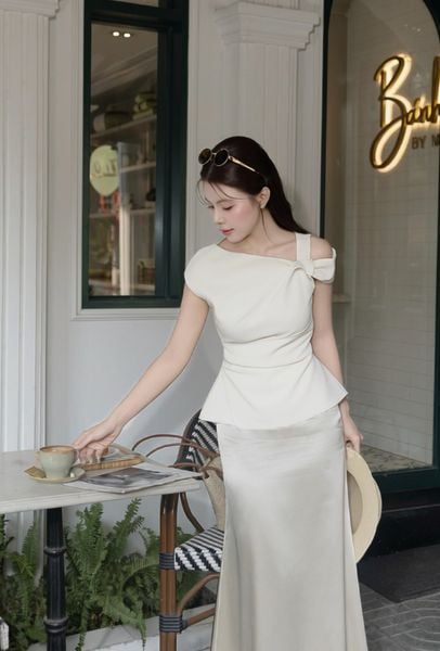 Áo kiểu dạo phố cotton, cổ xéo, trễ vai AAF44T