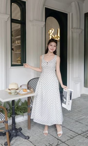 Đầm 2 dây dạo phố Linen xoè, cổ tim viền ren - DAF41B