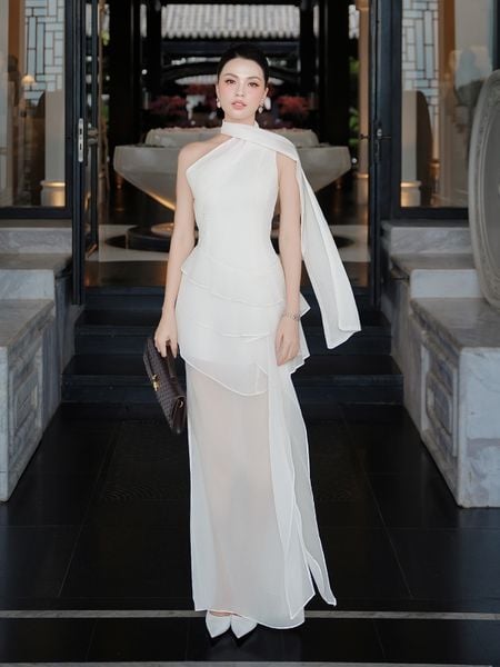 Full dáng mẫu 2 Đầm tiệc voan dài D4510A