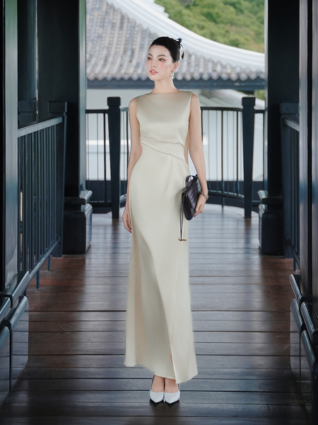 Full dáng mẫu 1 Đầm tiệc lụa dài D4512T