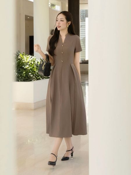 Đầm xòe công sở cotton dài cổ V DAE22A