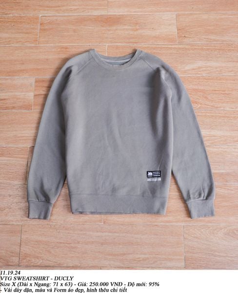  11.19.24 - VTG SWEATSHIRT - DUCLY 
