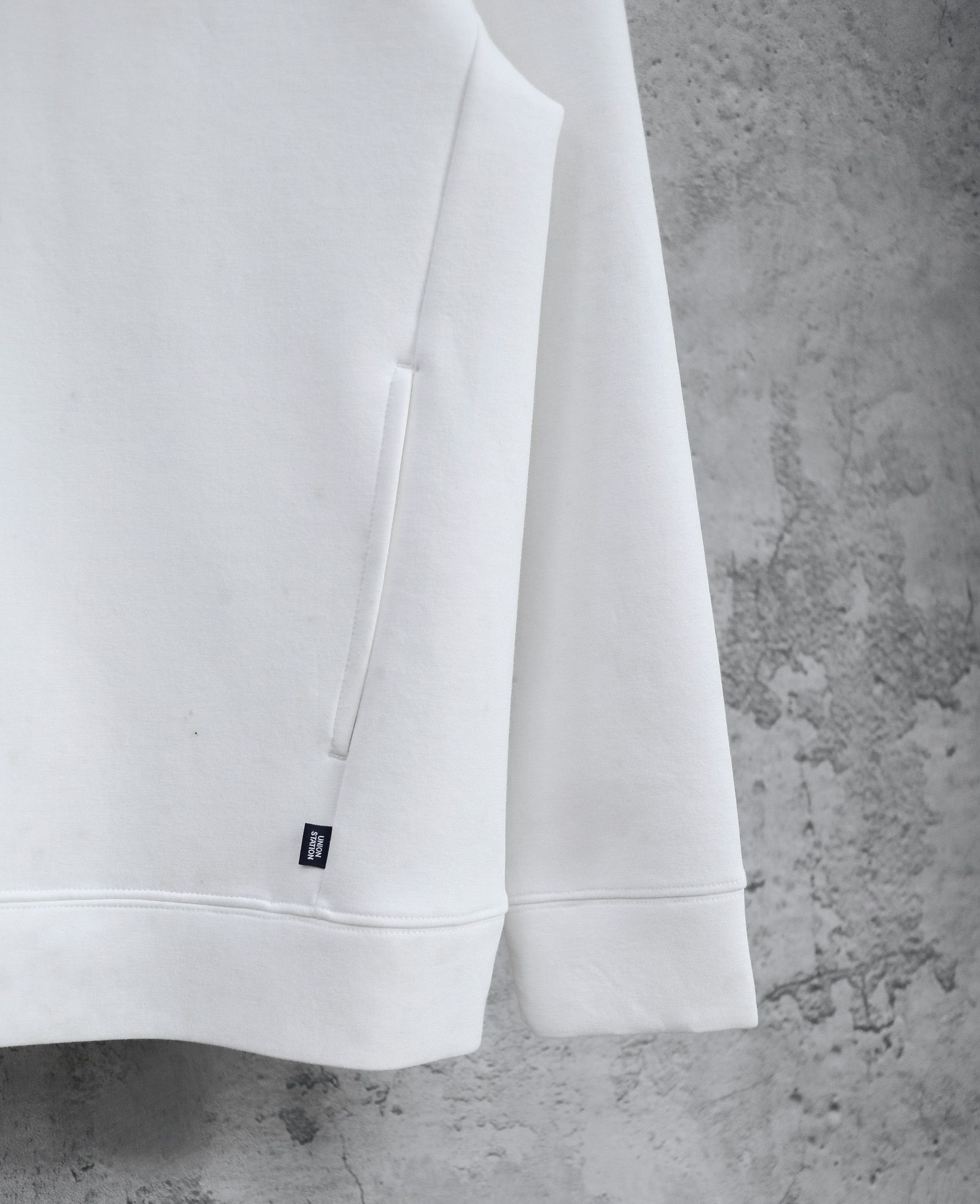  12.25.24 - VTG PULLOVER HOODIE - UNION STATION 