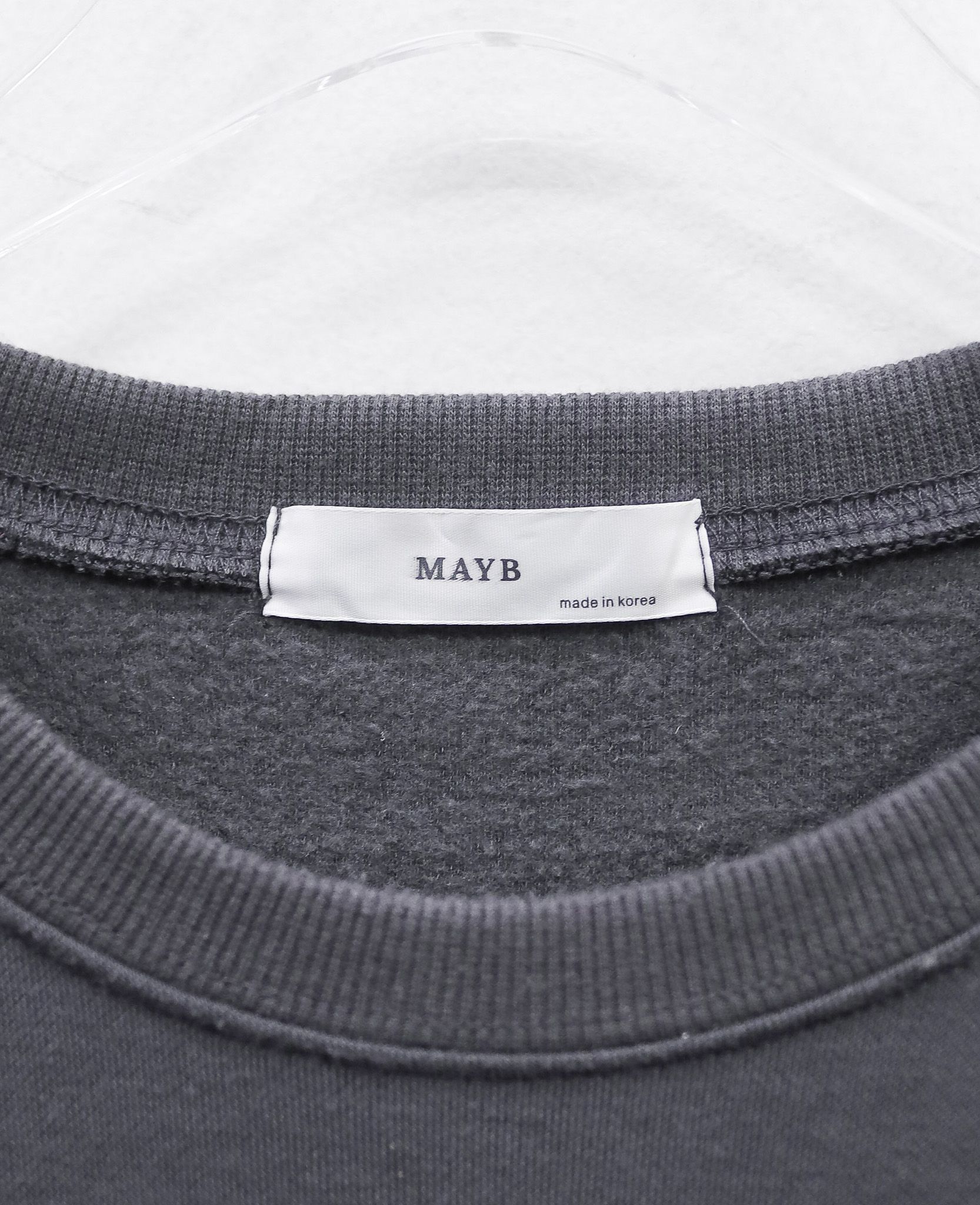  12.12..24 - VTG OVERSIZED SWEATSHIRT - MAYB 