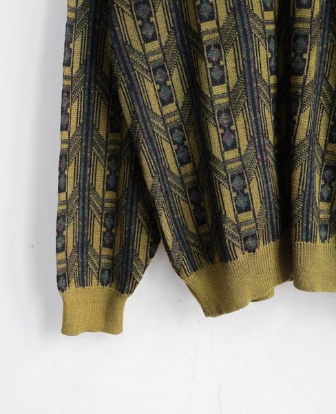  12.10.24 - VTG KNIT SWEATSHIRT - RUDOLPH VALENTINO 