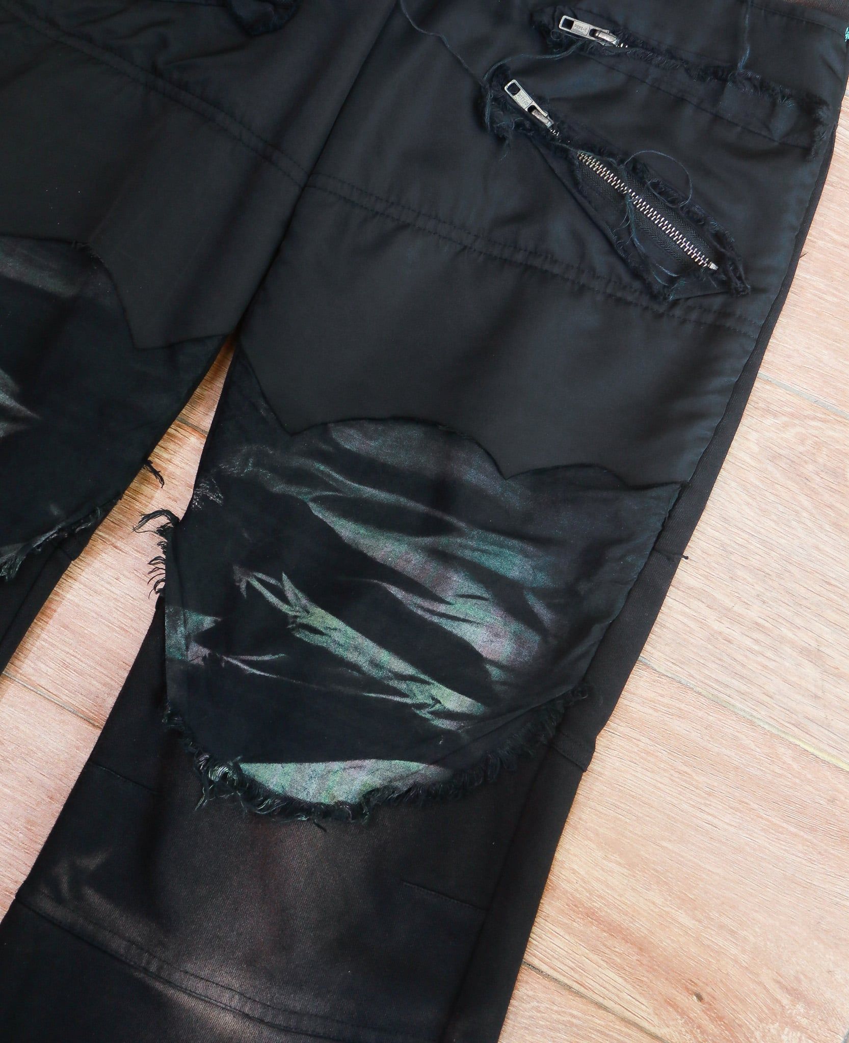  [PASS ĐỒ] - FLARED PANTS - VAEGABOND 
