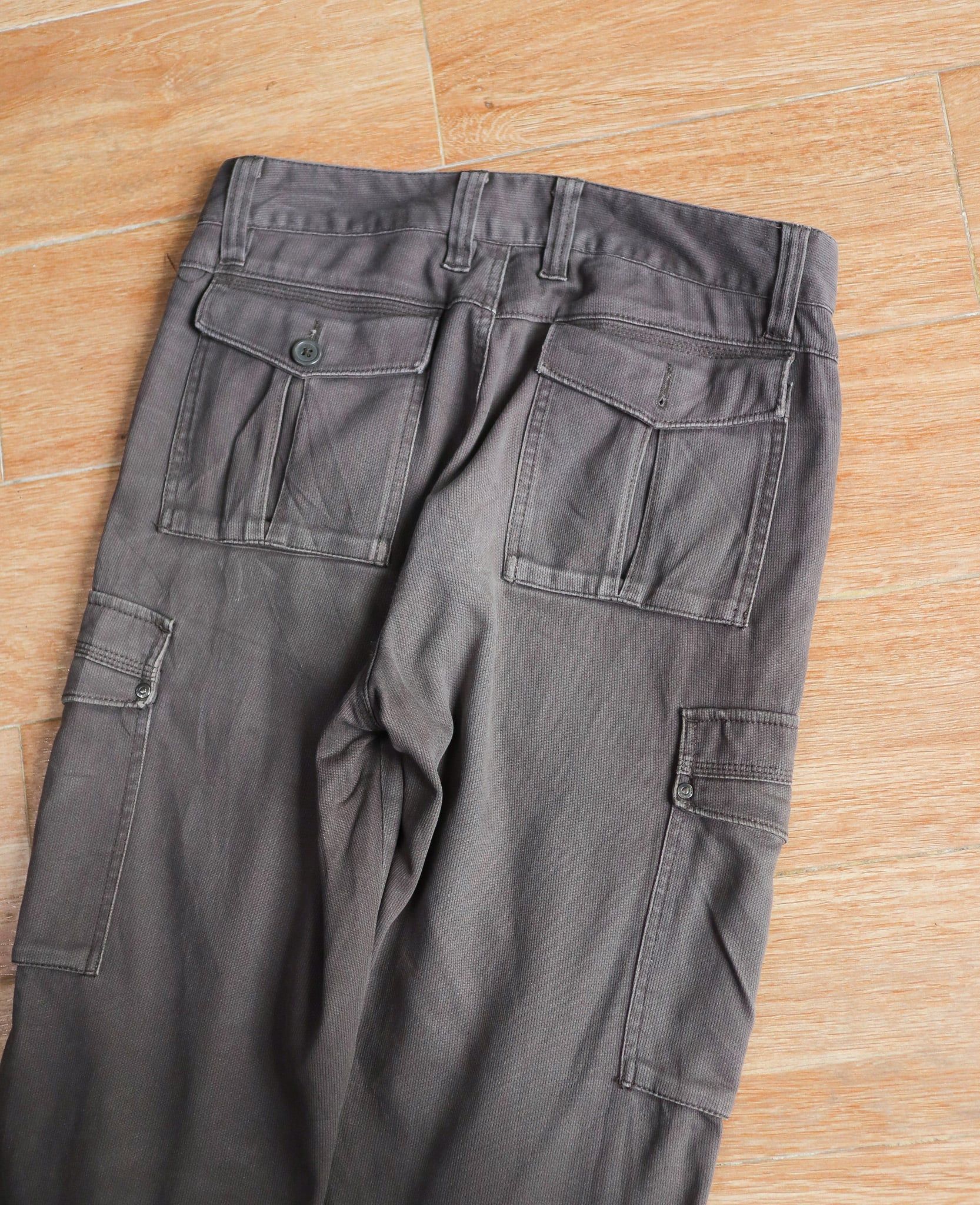 12.04.24 - VTG CARGO PANTS - HANG TEN 