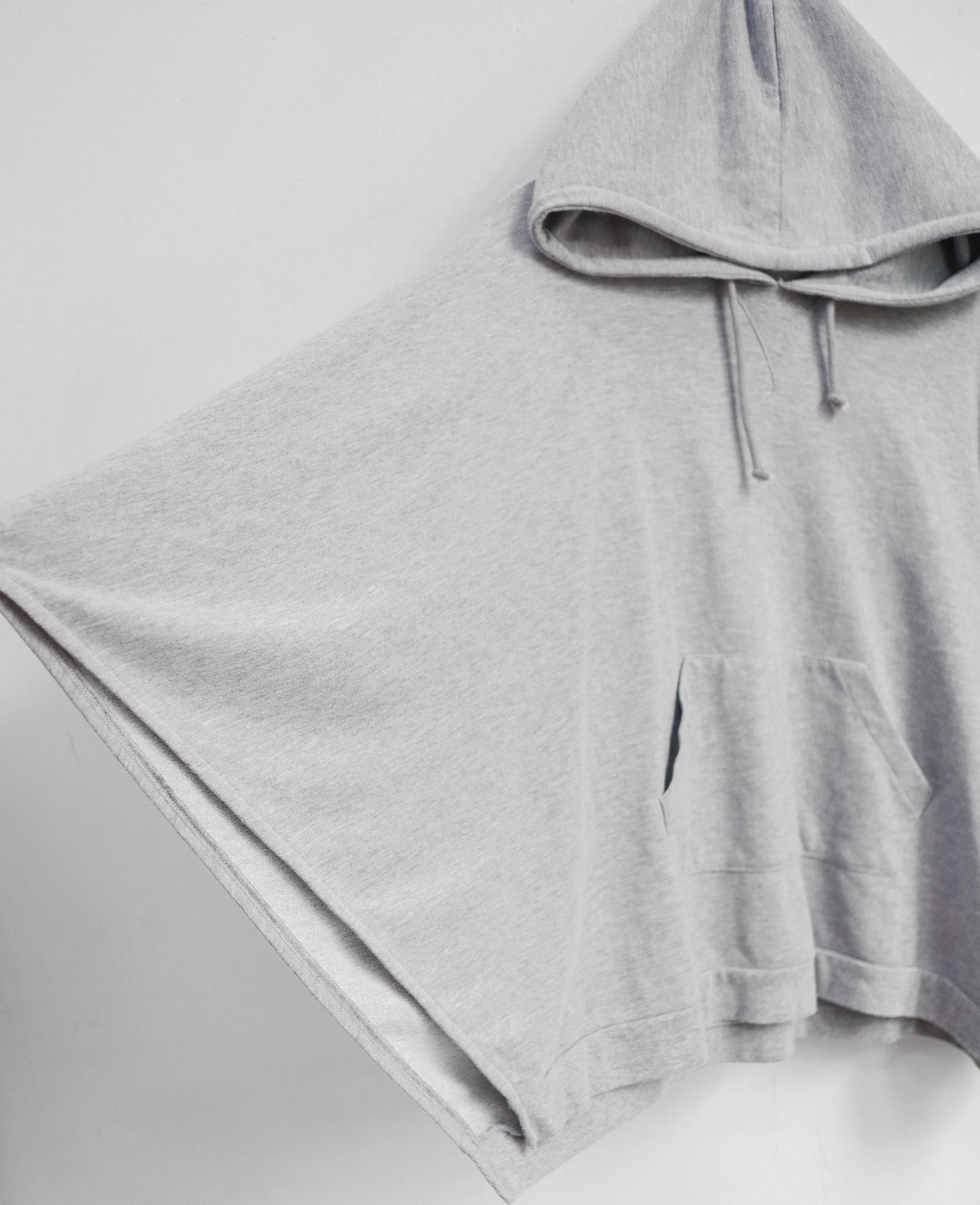  12.05.24 - VTG PONCHO PULLOVER HOODIE - RODEO CROWNS 