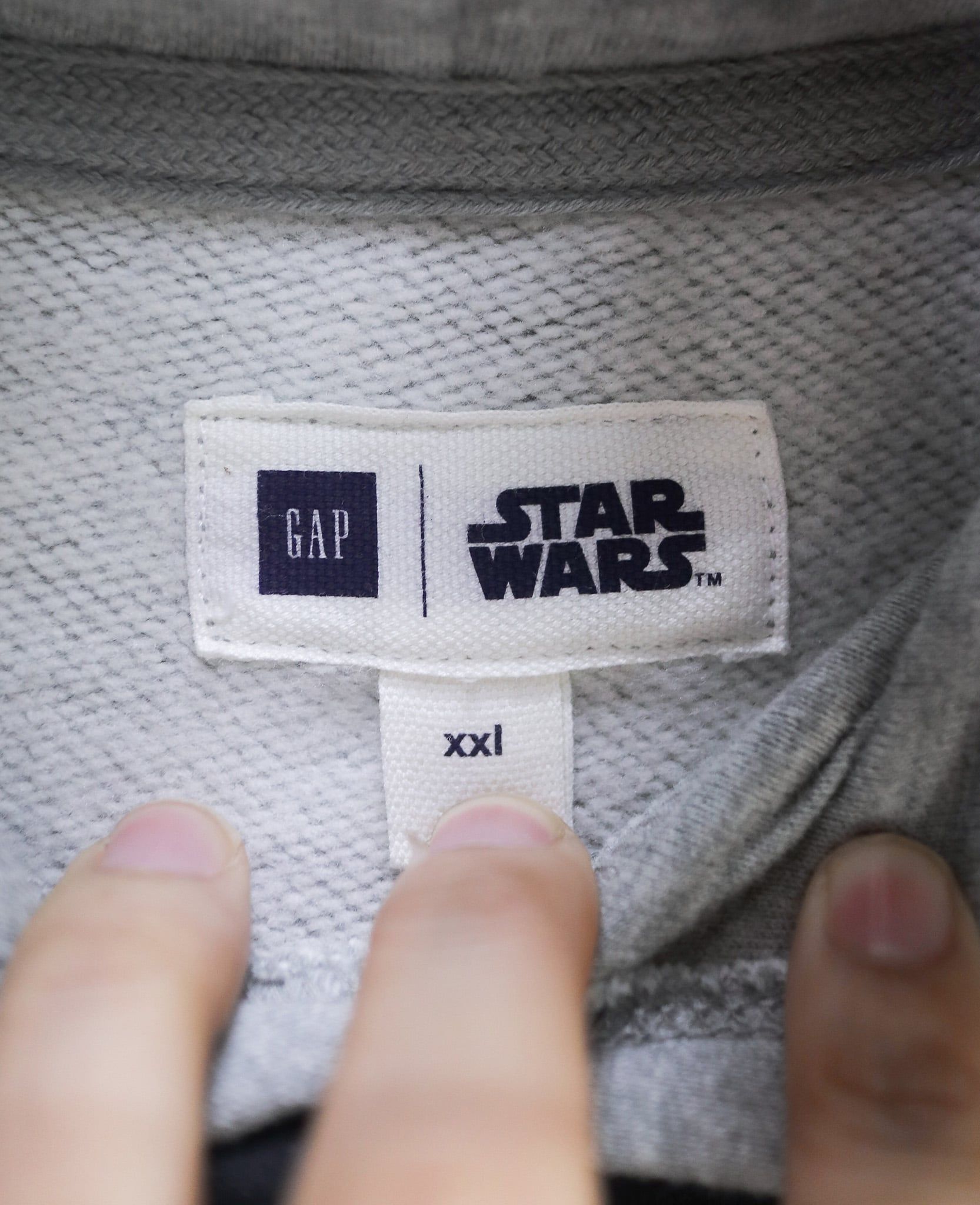  12.25.24 - VTG PULLOVER HOODIE - GAP X STAR WARS 