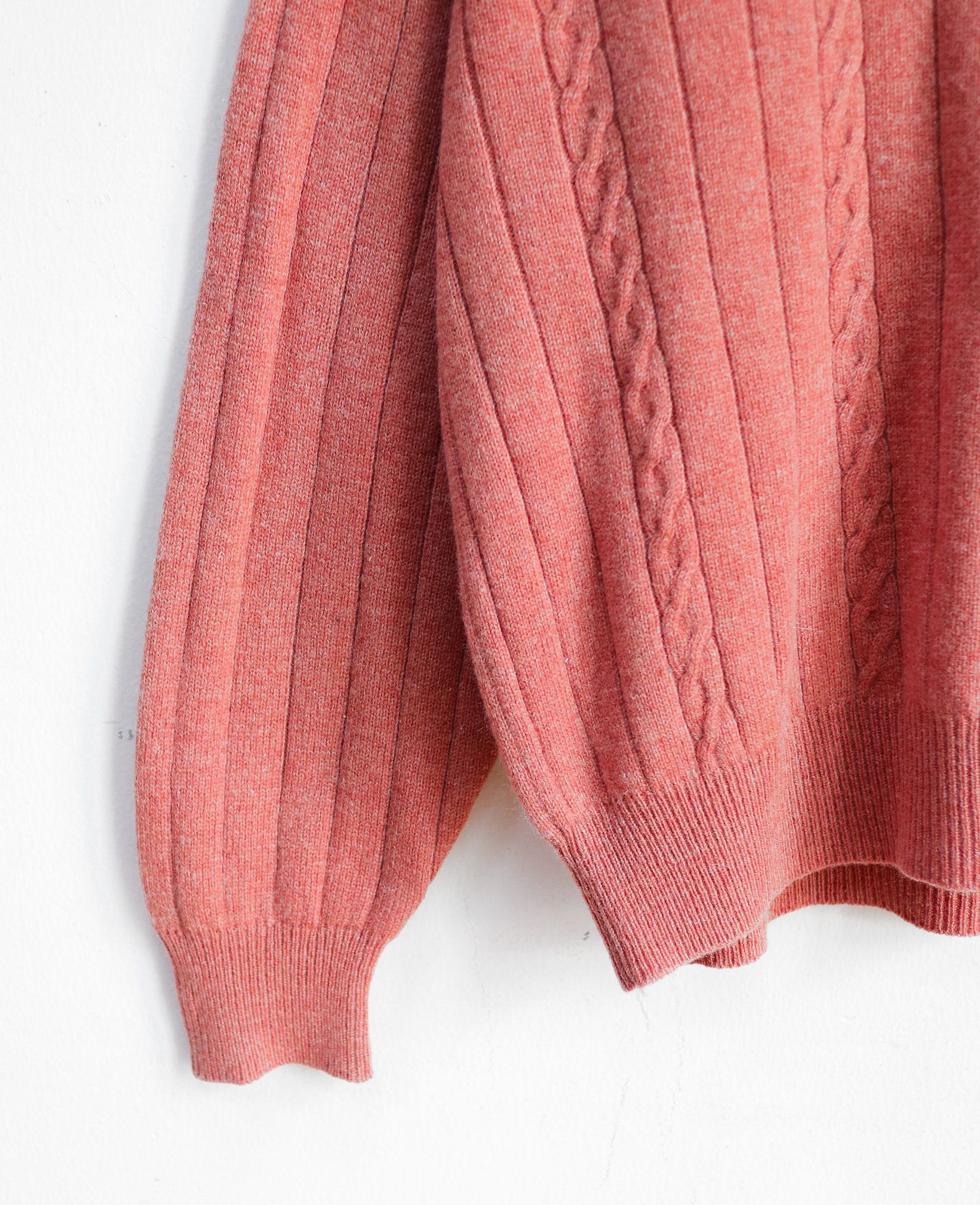  12.10.24 - VTG KNIT SWEATSHIRT - ZANOBETTI 
