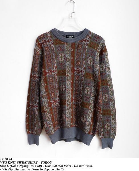  12.10.24 - VTG KNIT SWEATSHIRT - TOROY 