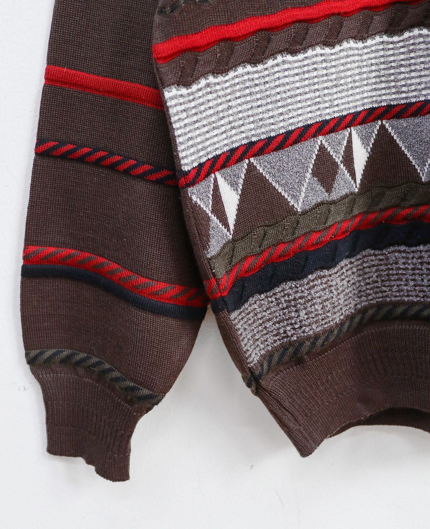  12.17.24 - VTG KNIT SWEATSHIRT - TOO-SET 