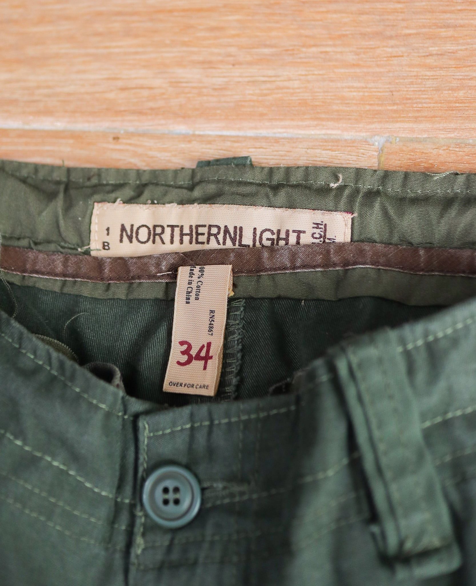  12.04.24 - VTG BAGGY CARGO PANTS - NORTHERNLIGHT 