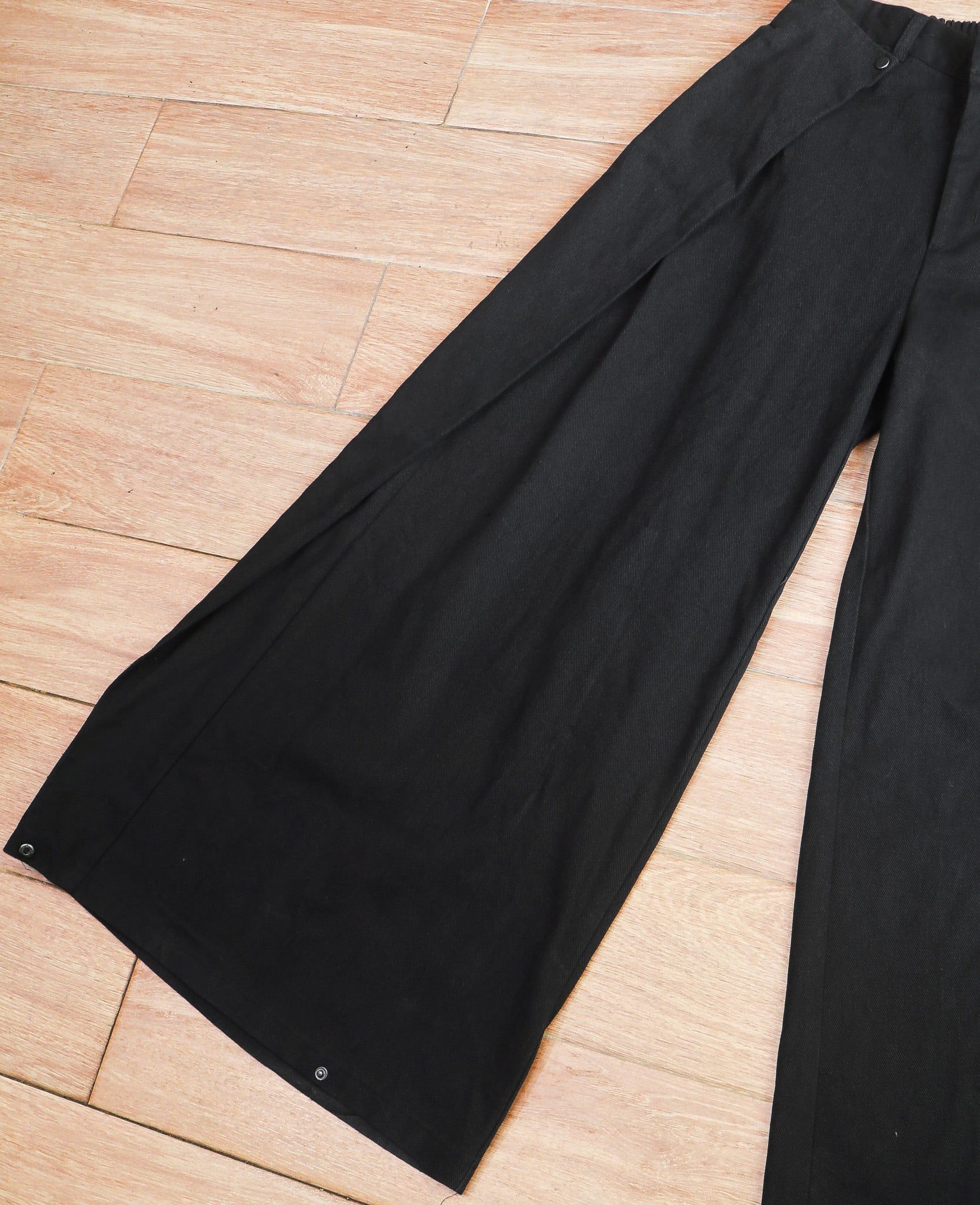  [PASS ĐỒ] - DENIM WIDE FIT PANTS - HYPNOTISM 