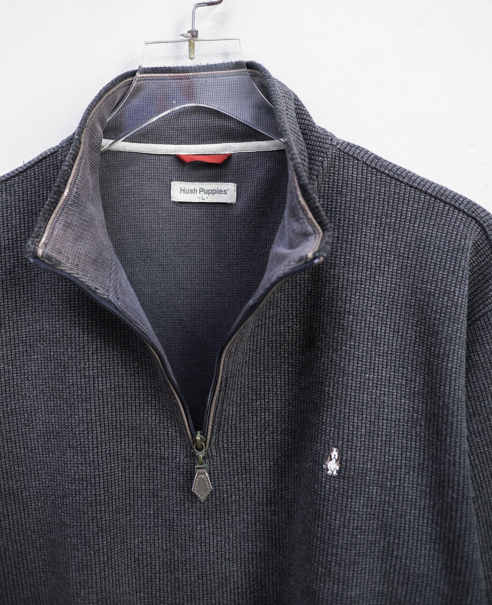  12.10.24 - VTG KNIT SWEATSHIRT - HUSH PUPPIES 