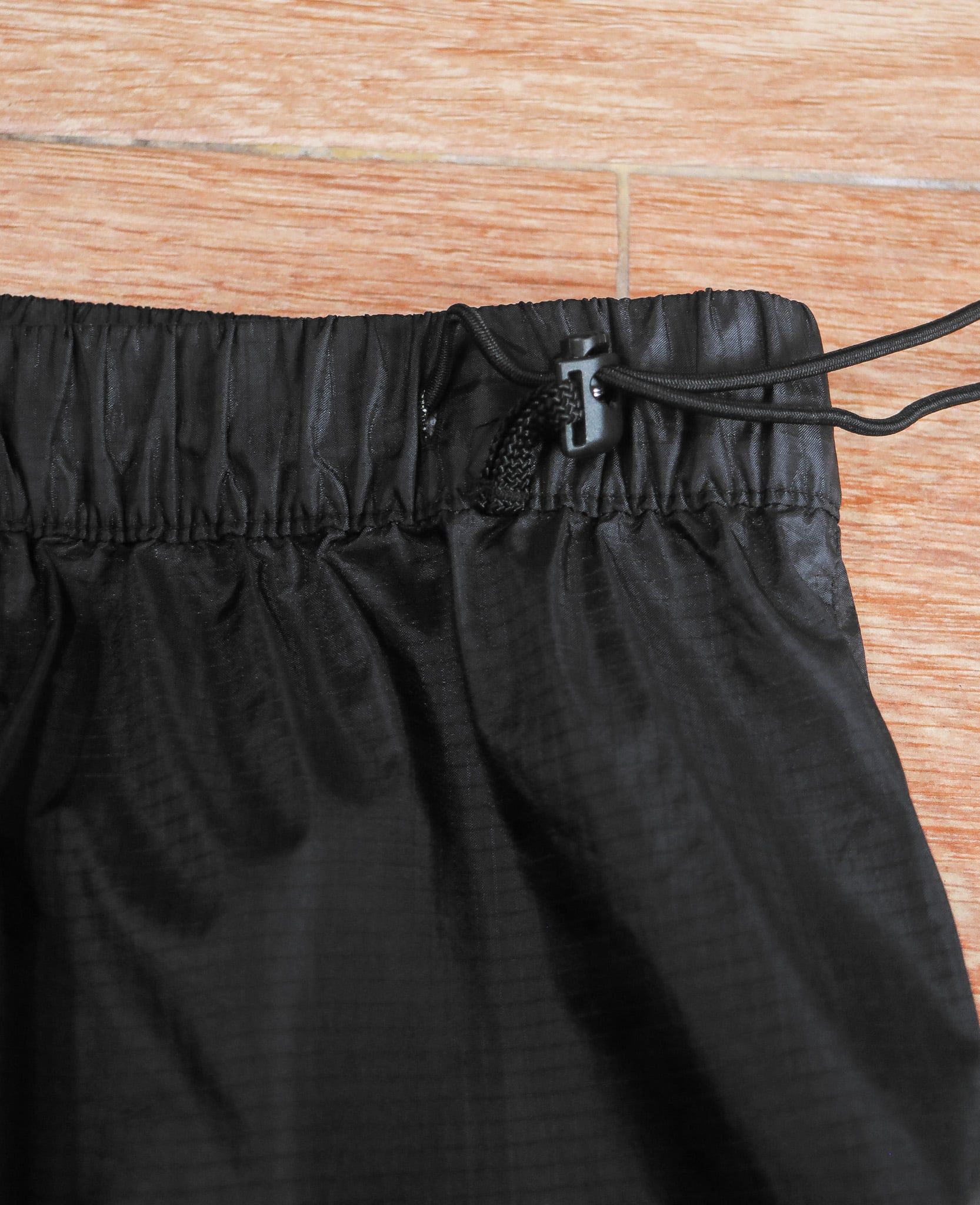  [PASS ĐỒ] - NYLON WIND PANTS - TARAS SOULBA 