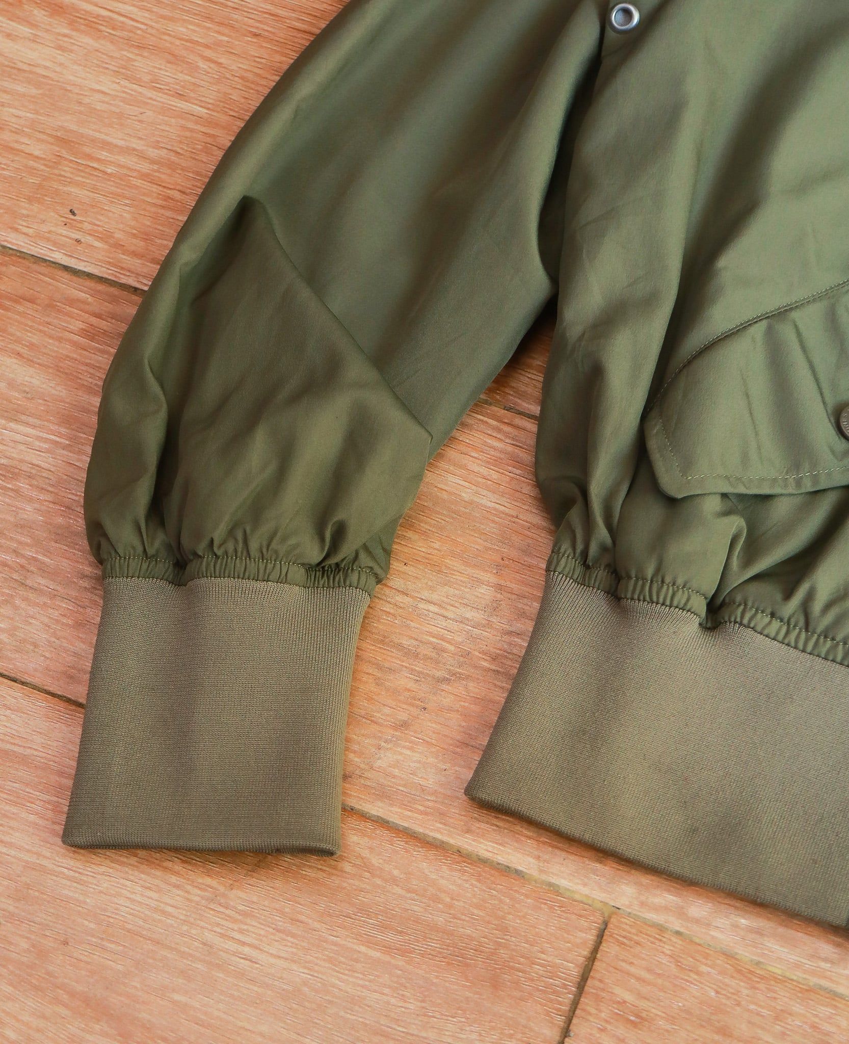  [PASS ĐỒ] - CROPPED BOMBER JACKET - GU X KIM JONES 