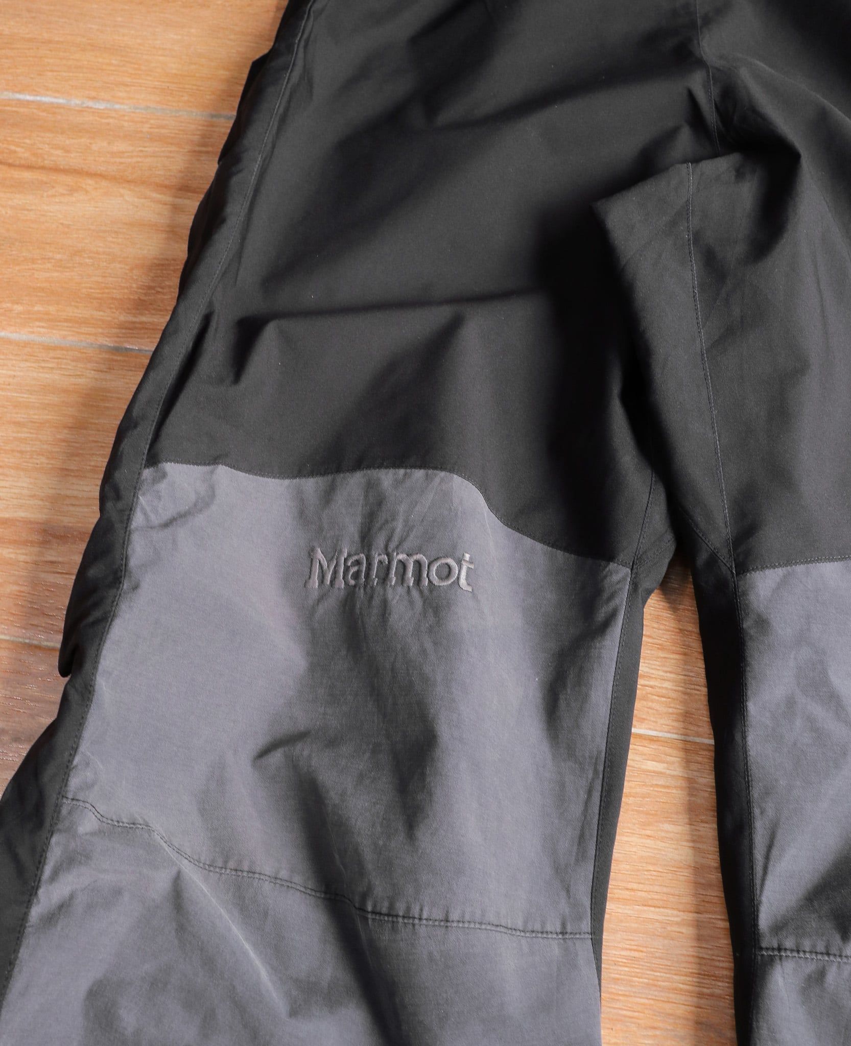 11.18.24 - VTG OUTDOOR TEARAWAY WIND PANTS - MARMOT 