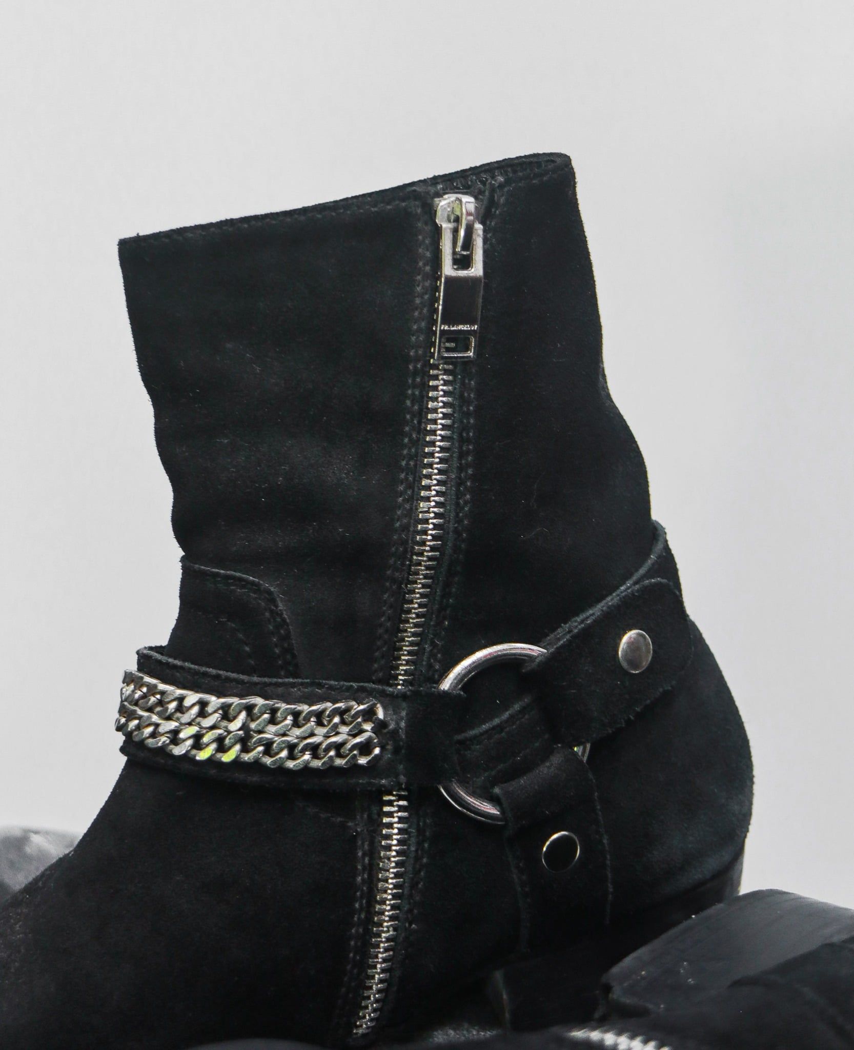  [PASS ĐỒ] - GIÀY ZIP BOOT DA LỘN 