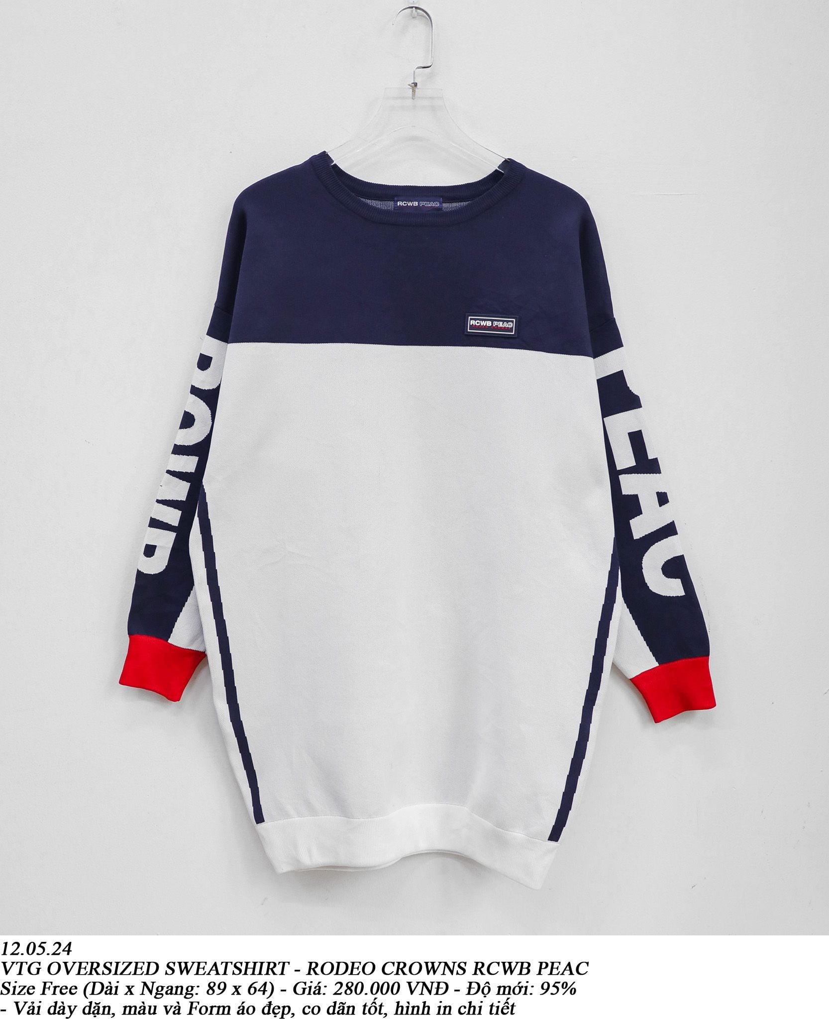  12.05..24 - VTG OVERSIZED SWEATSHIRT - RODEO CROWNS RCWB PEAC 