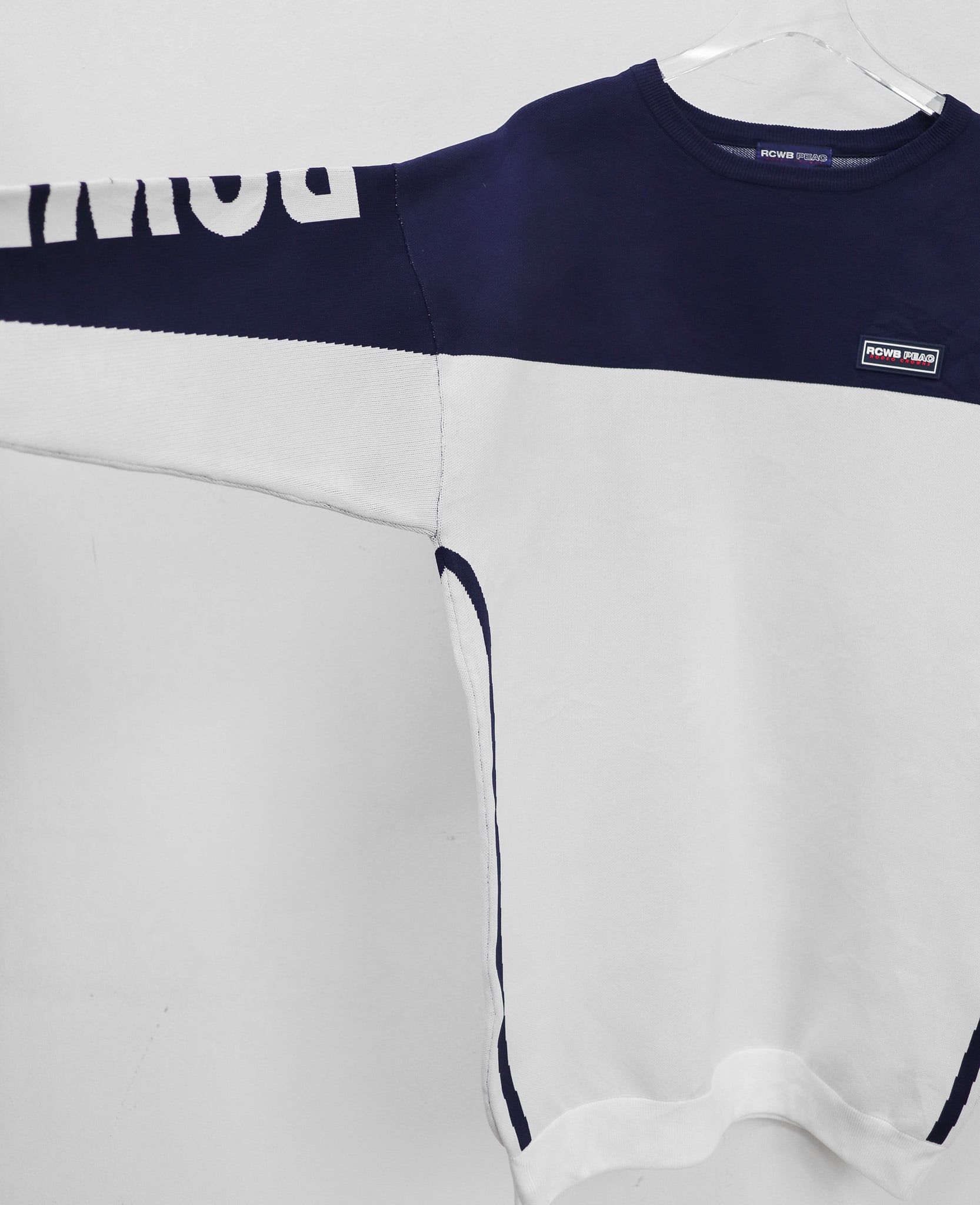  12.05..24 - VTG OVERSIZED SWEATSHIRT - RODEO CROWNS RCWB PEAC 