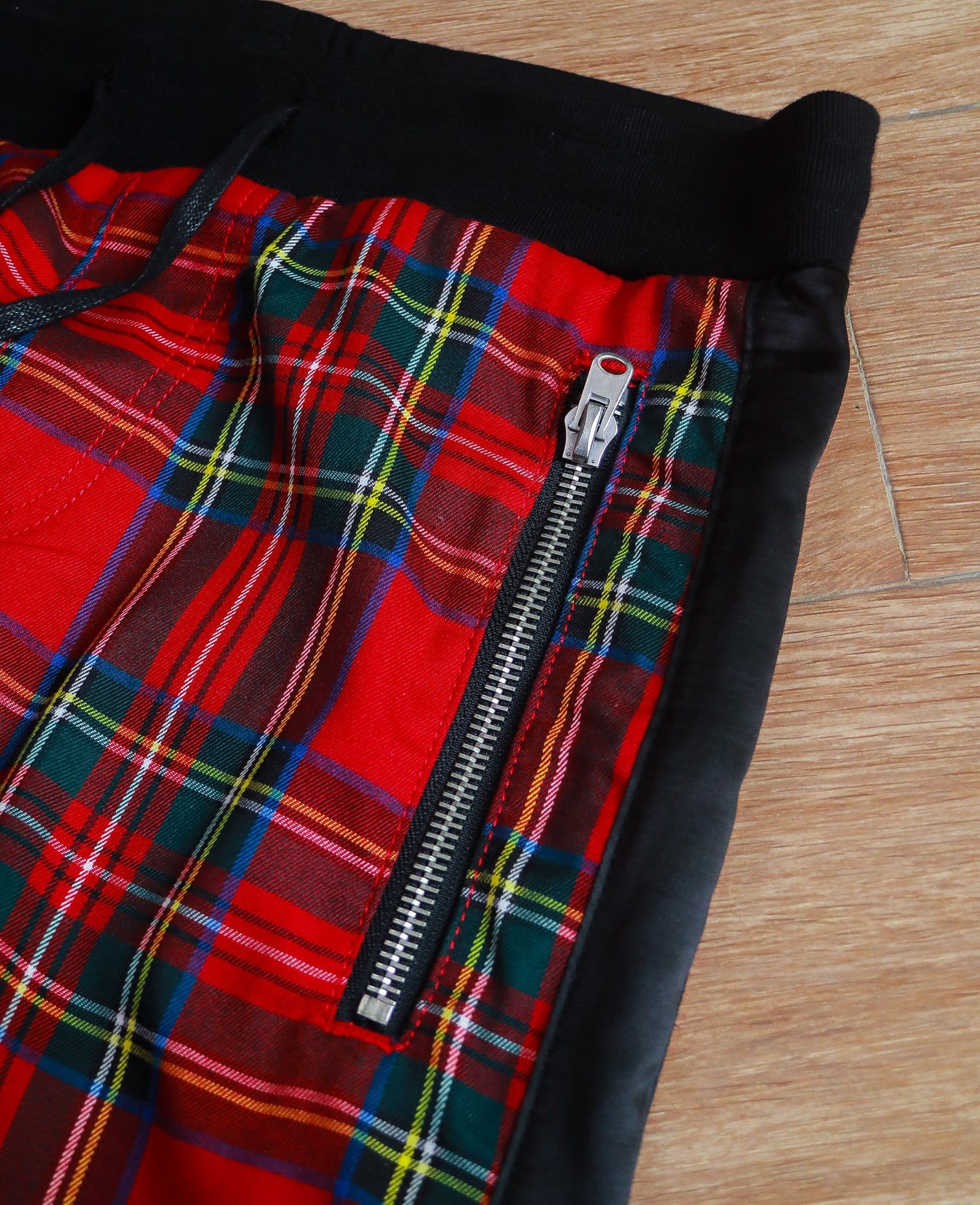  [PASS ĐỒ] - CHECKERED TRACK PANTS - MNML 