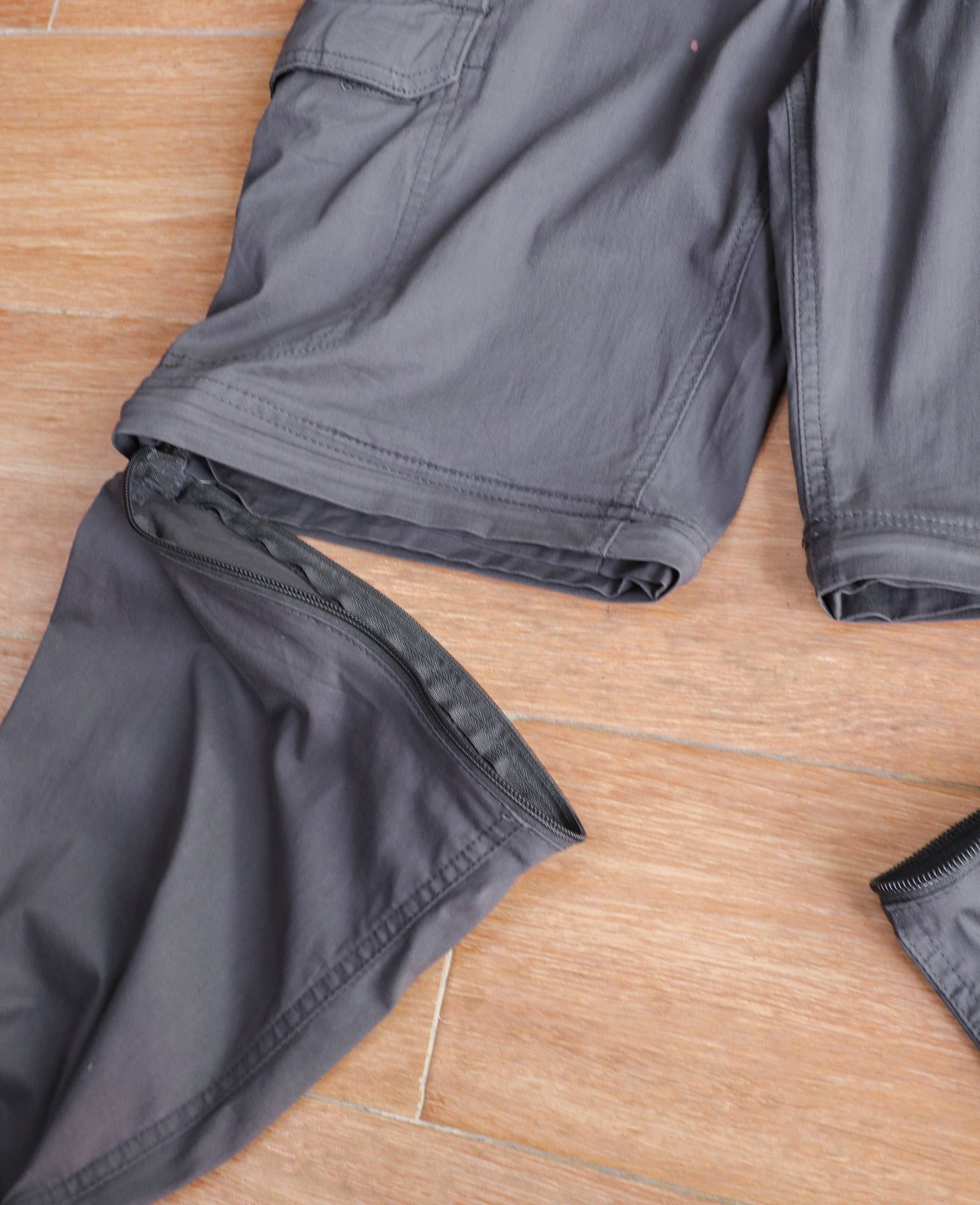  11.18.24 - VTG OUTDOOR CONVERTIBLE CARGO PANTS - THE B.C CLOTHING 