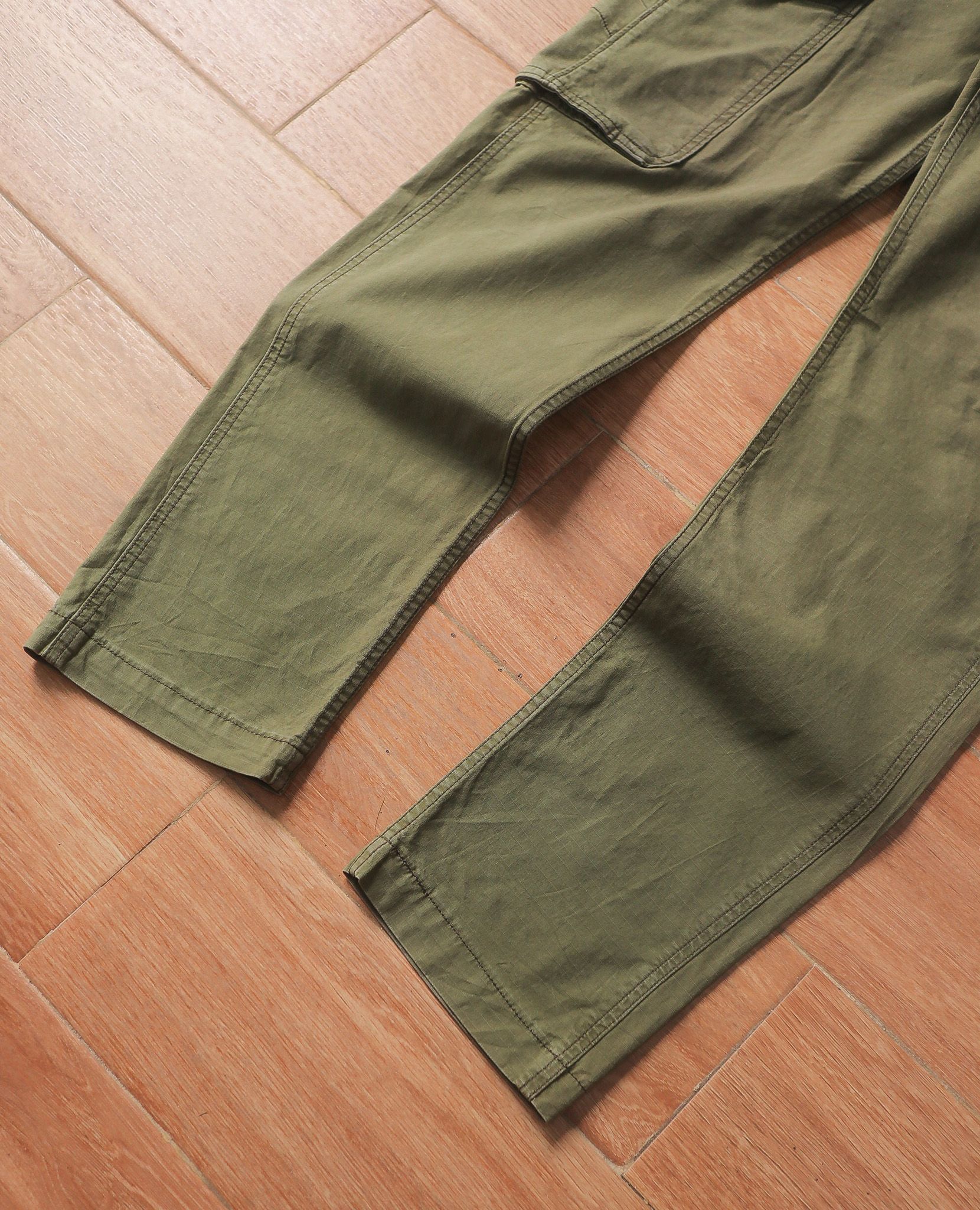  08.21.24 - VTG CARGO PANTS - LEVI'S 