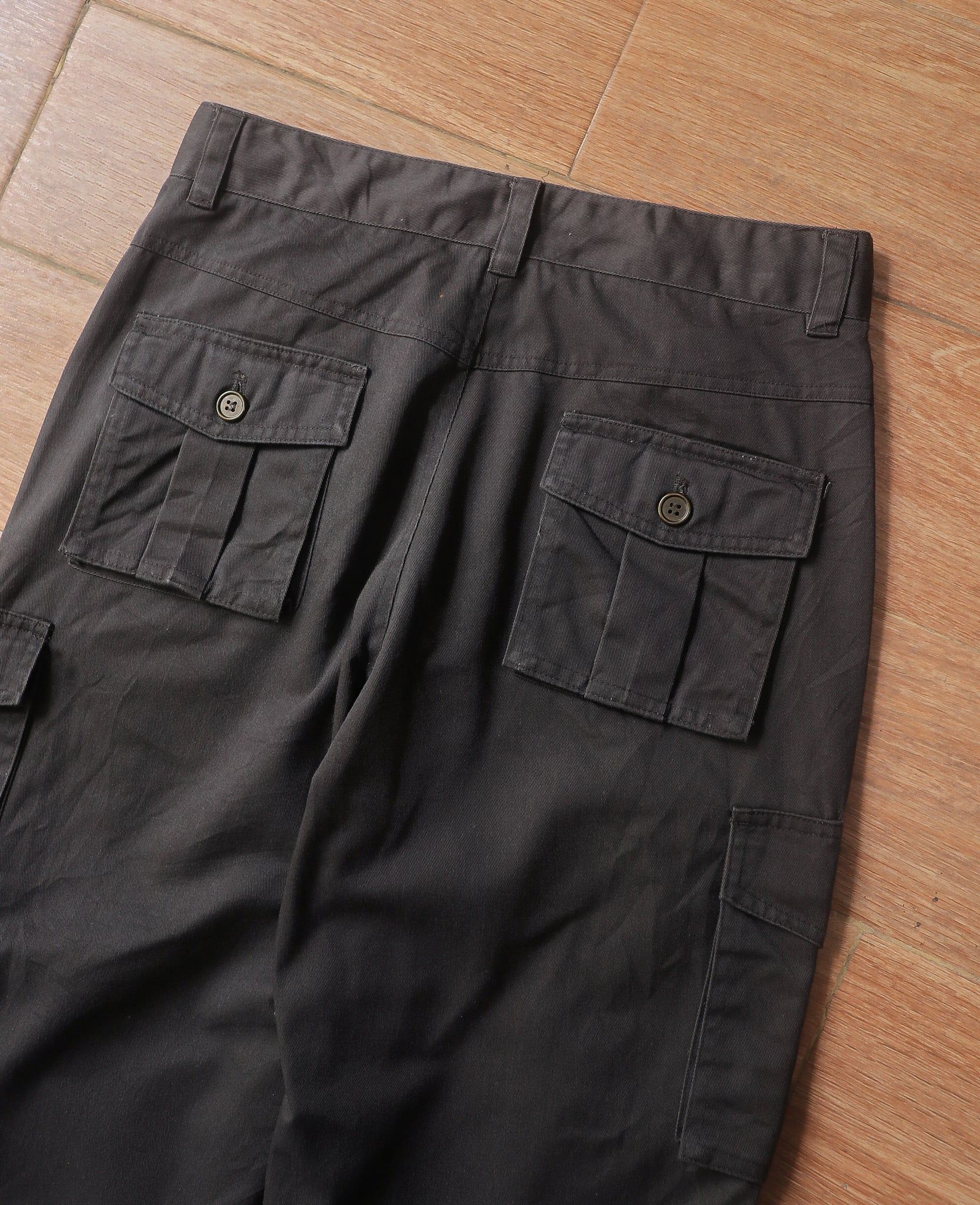  08.21.24 - VTG CARGO PANTS - CHANGE 