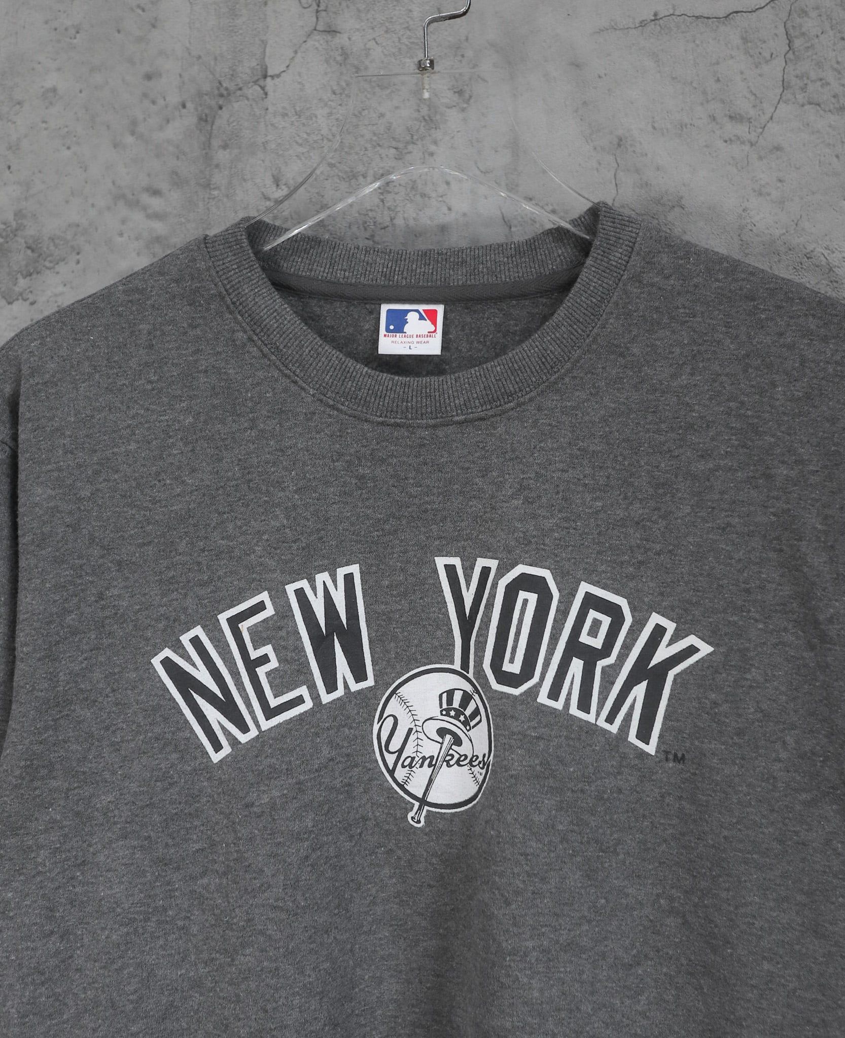  03.14.24 - VTG SWEATSHIRT - MLB 