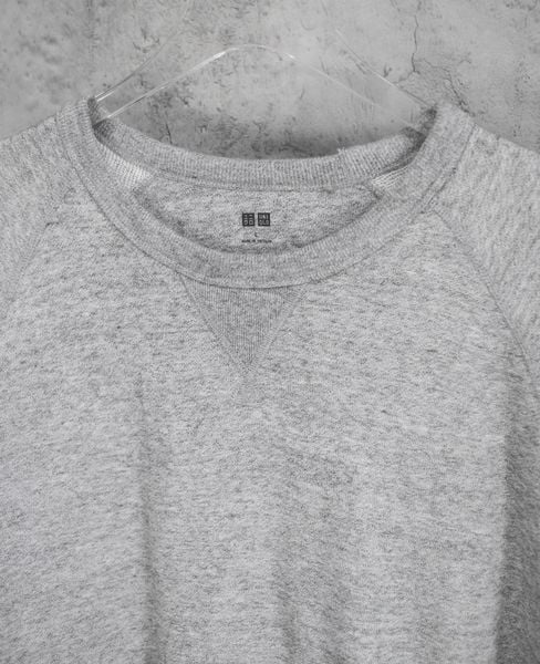  03.14.24 - VTG SWEATSHIRT - UNIQLO 