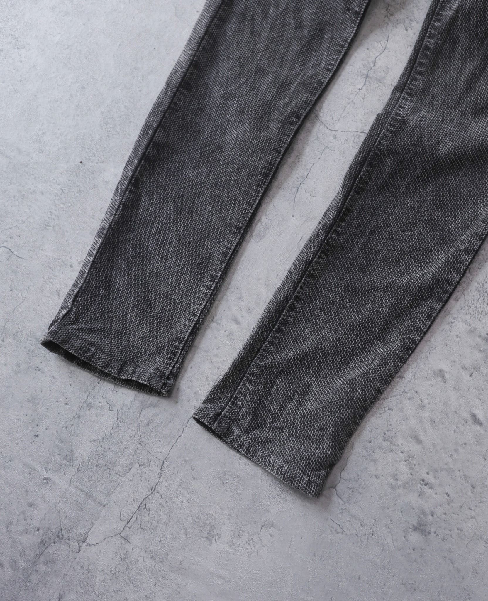  01.23.24 - VTG SKINNY DENIM PANTS - FEELVAN 
