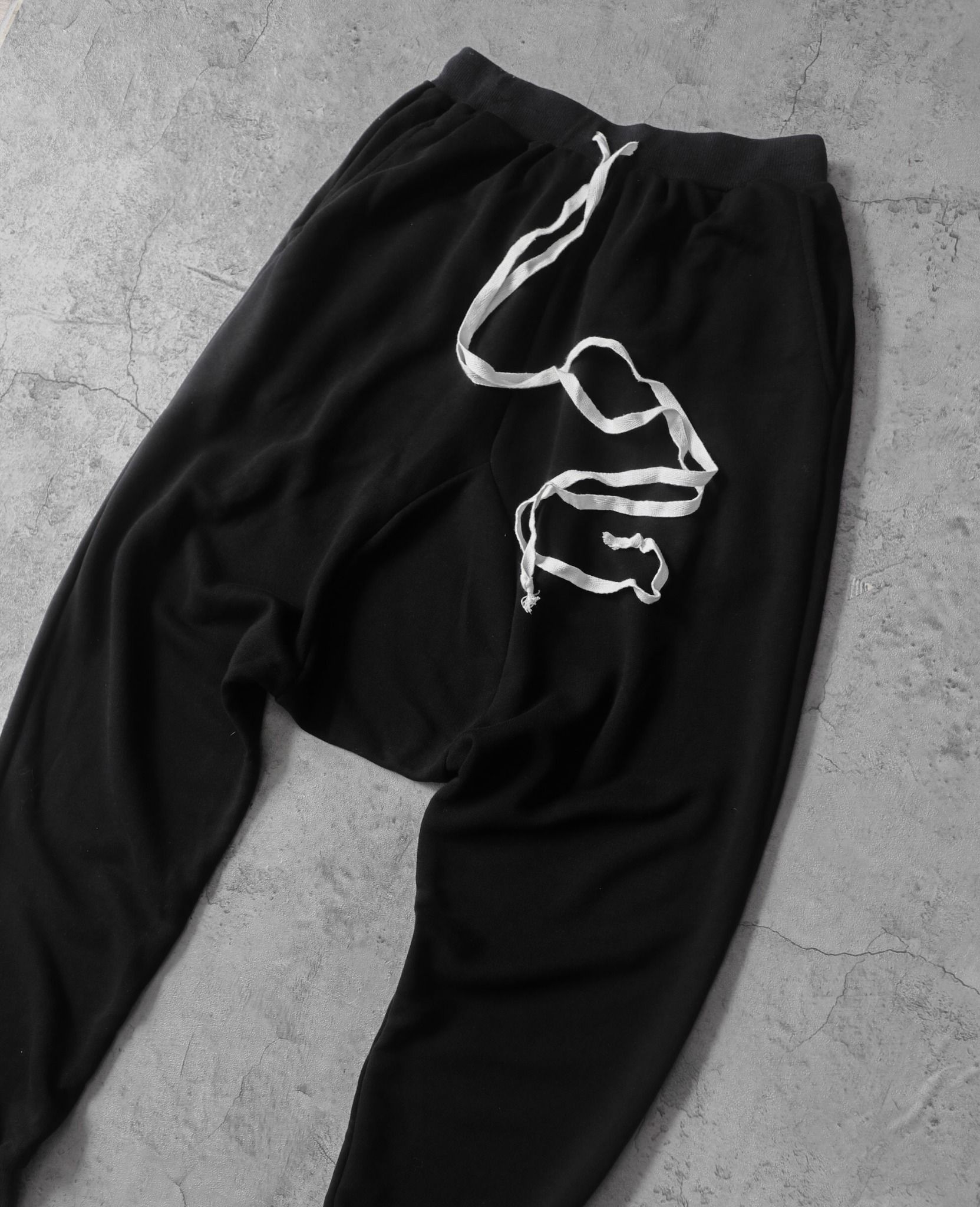  01.23.24 - VTG DROP CROTCH SWEAT PANTS - STWR 