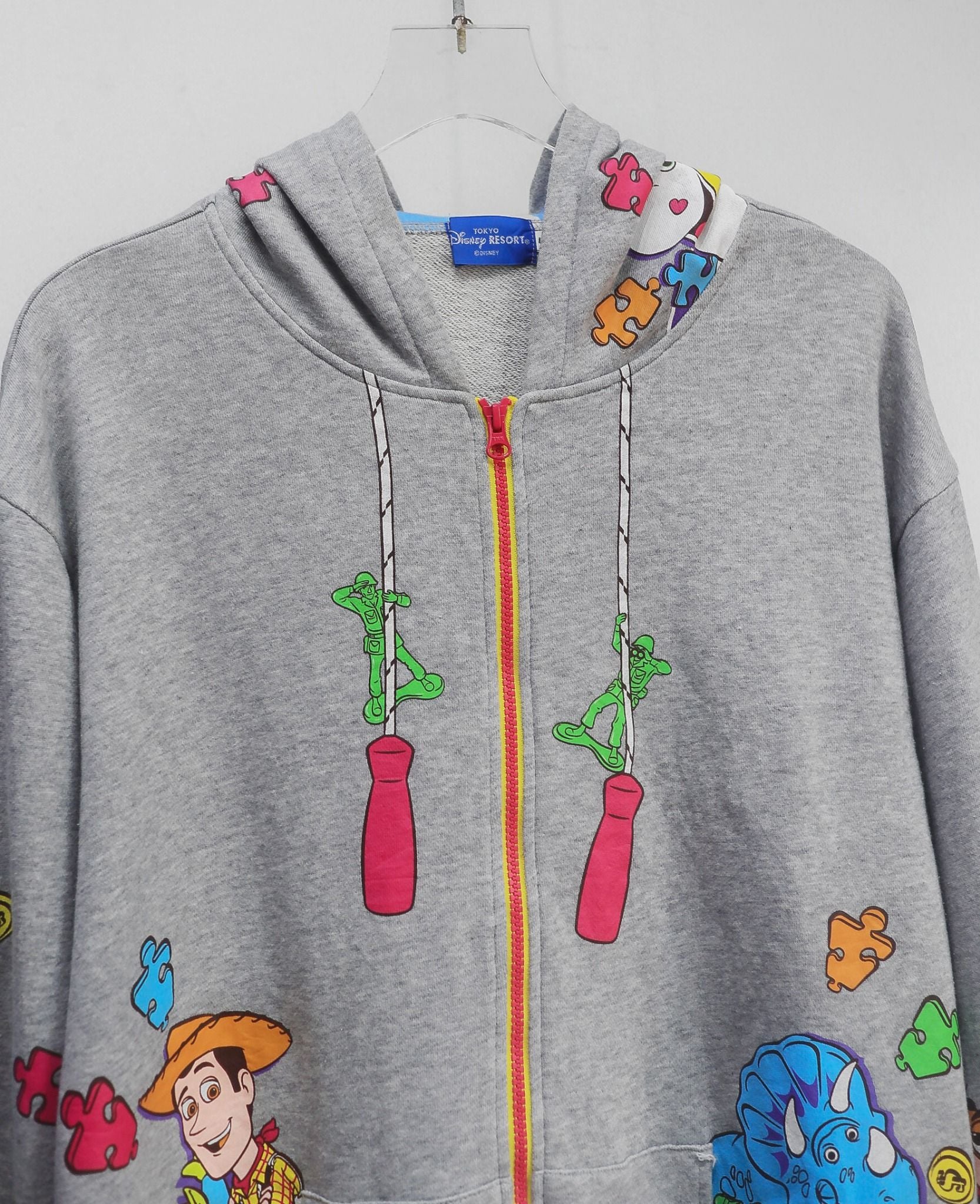  09.19.24 - VTG ZIP UP HOODIE - DISNEY TOKYO 