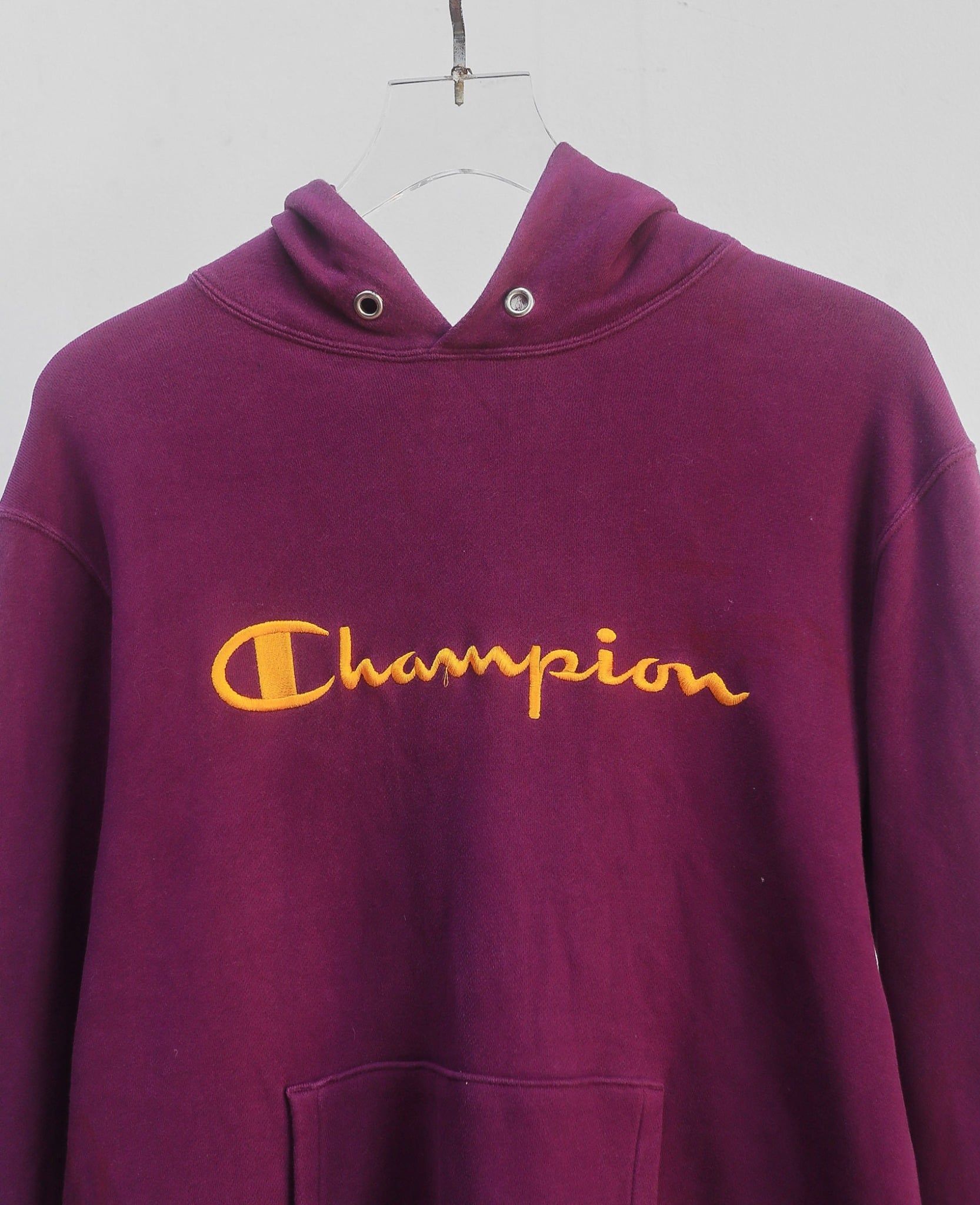  09.19.24 - VTG PULLOVER HOODIE - CHAMPION 