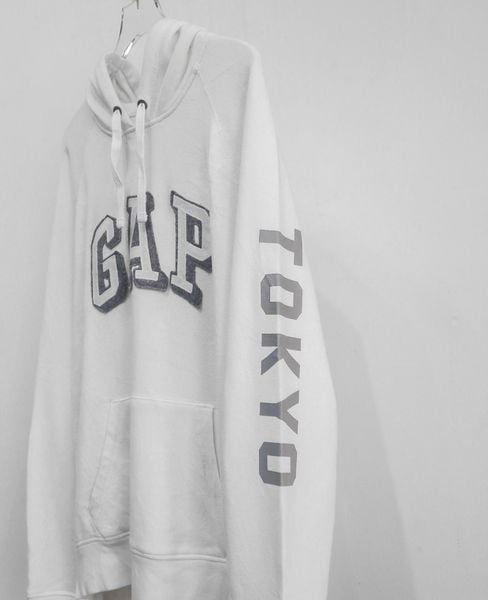  09.19.24 - VTG PULLOVER HOODIE - GAP TOKYO 
