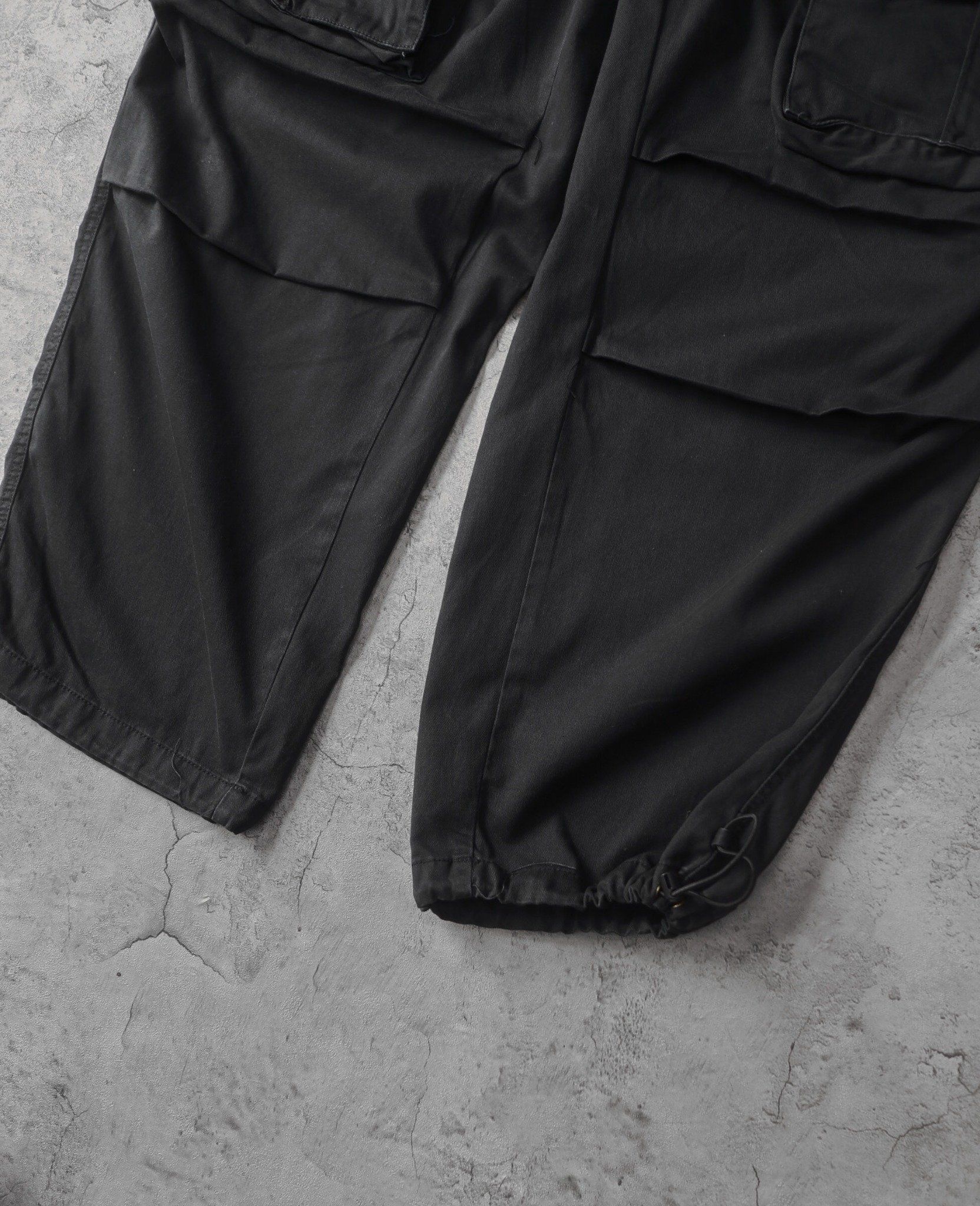  01.26.24 - VTG WIDE CARGO PANTS - BDG 