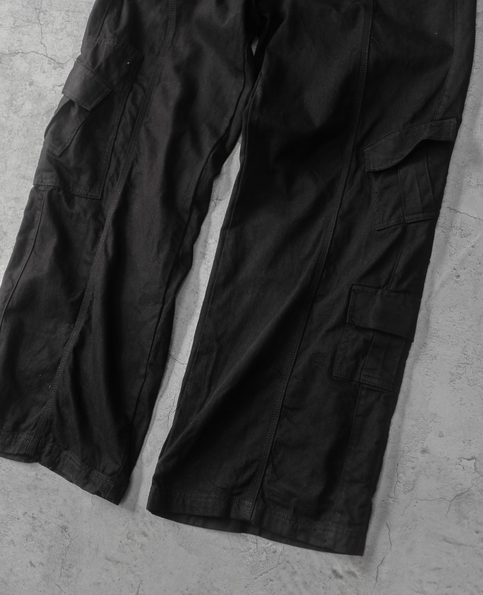  01.26.24 - VTG Y2K WIDE CARGO PANTS - BDG 