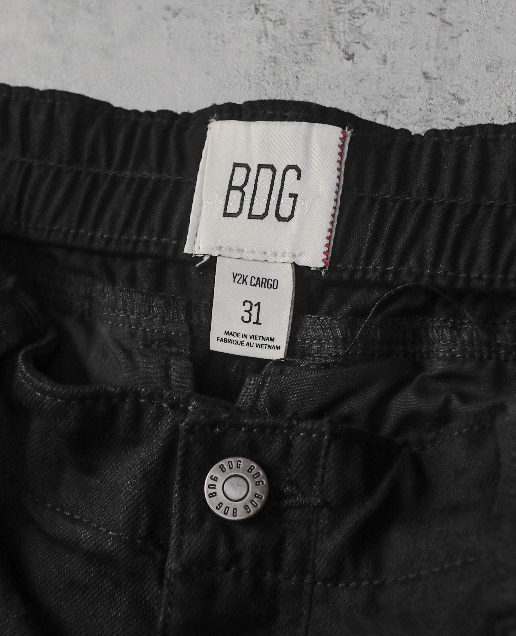  01.26.24 - VTG Y2K WIDE CARGO PANTS - BDG 