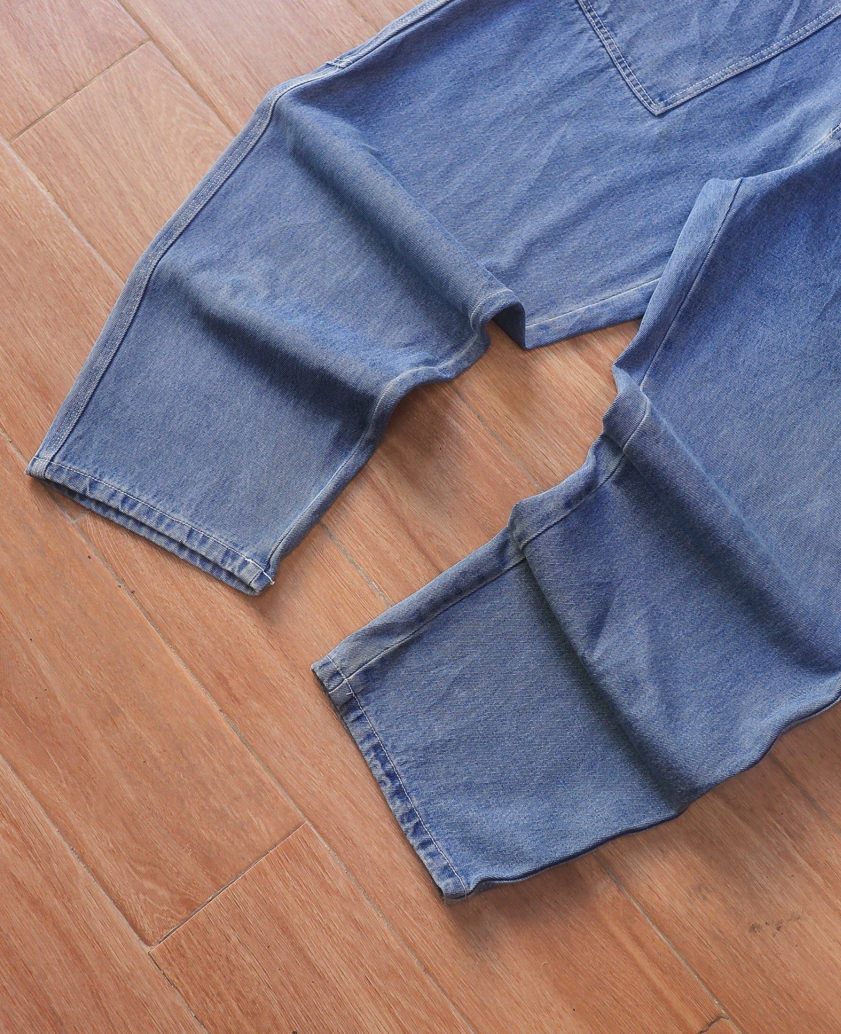  09.25.24 - VTG CARPENTER BAGGY DENIM PANTS - NIKI AND...JEANS 