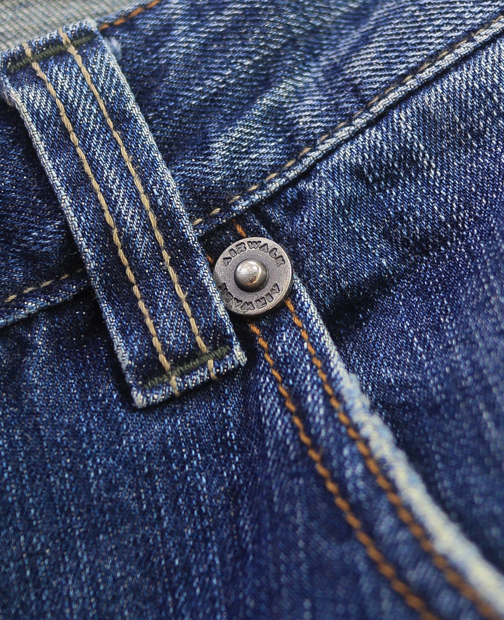  10.04.24 - VTG BAGGY DENIM PANTS - AIRWALK 