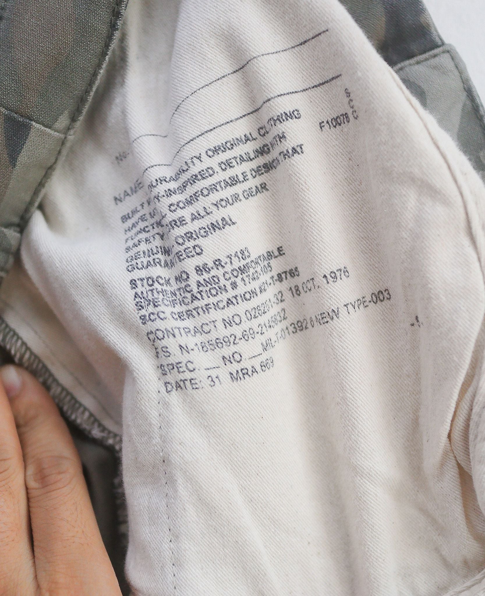  10.05.24 - VTG MILITARY CARGO PANTS - MEX CO 