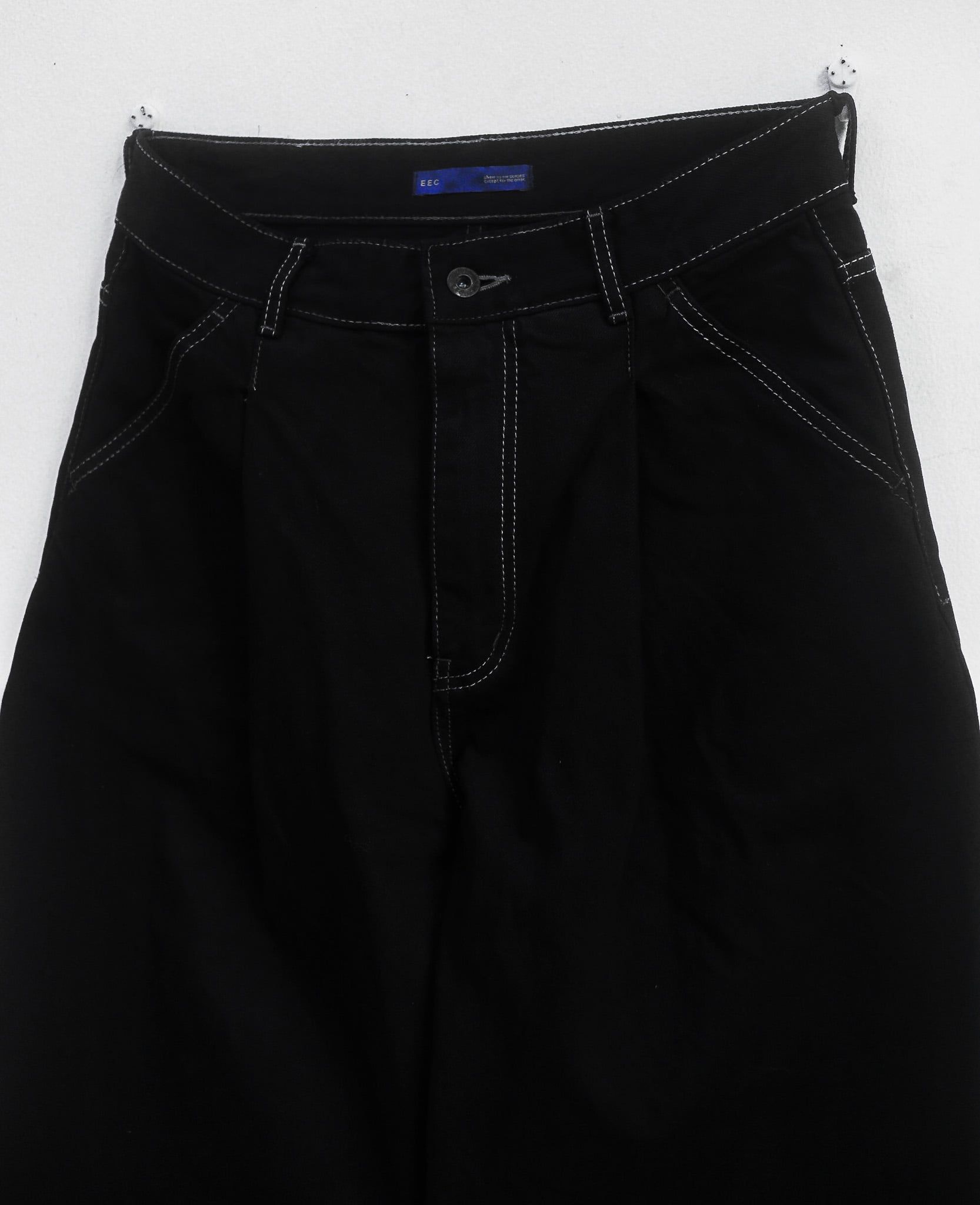  10.05.24 - VTG BAGGY DENIM PANTS - EEC 