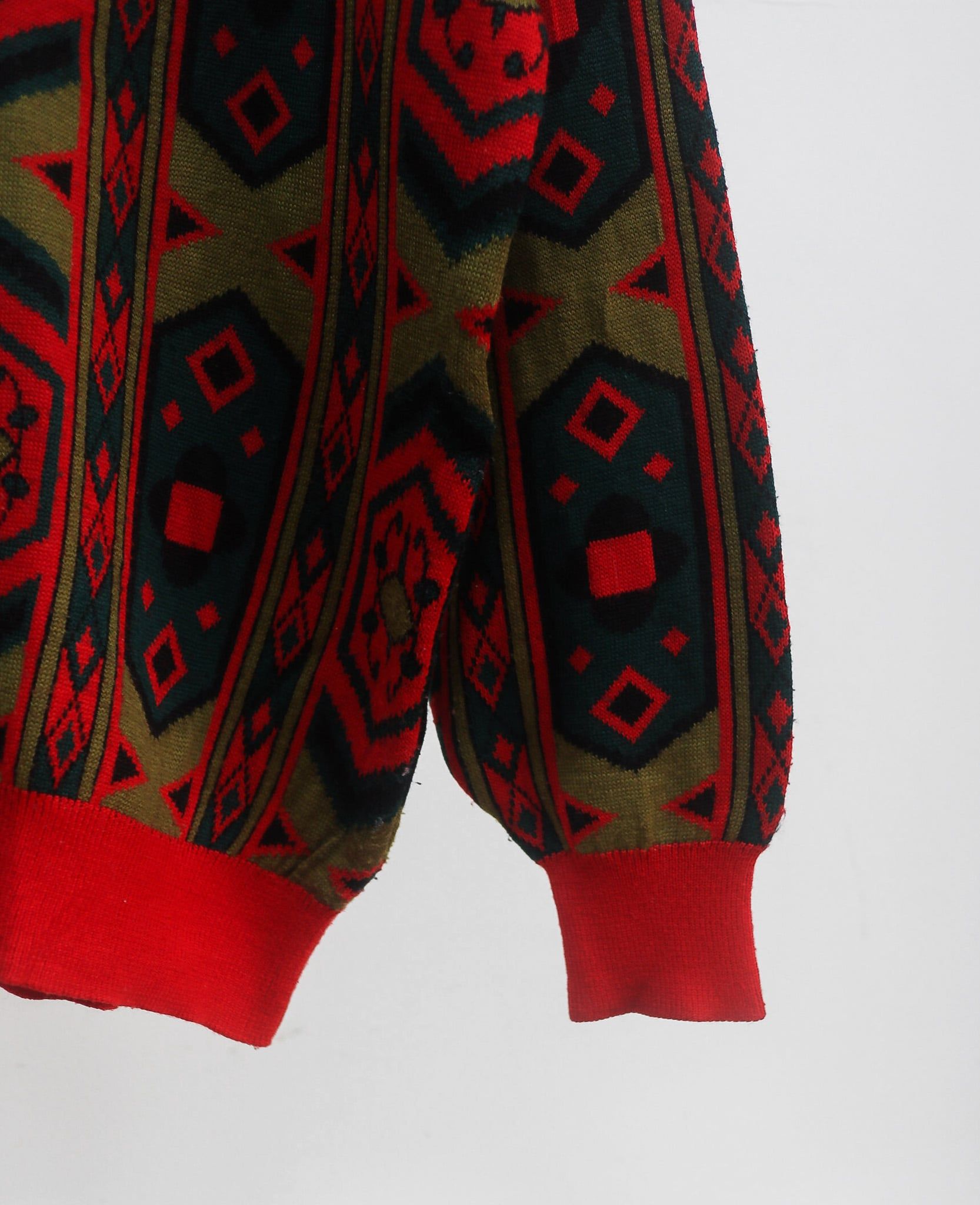  10.06.24 - VTG KNIT SWEATSHIRT - BONTON 