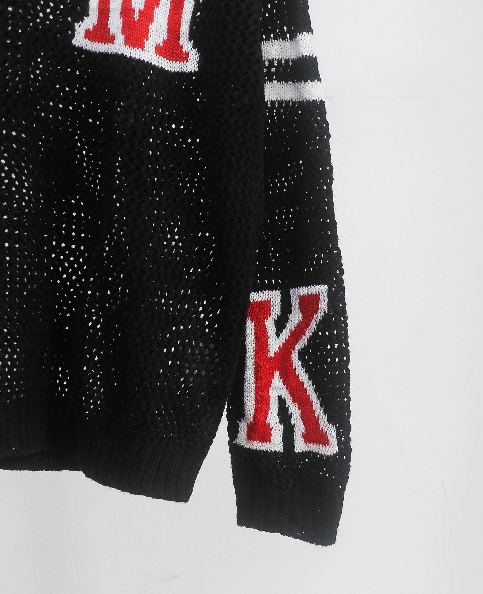  10.06.24 - VTG KNIT SWEATSHIRT - CORNLAKE 