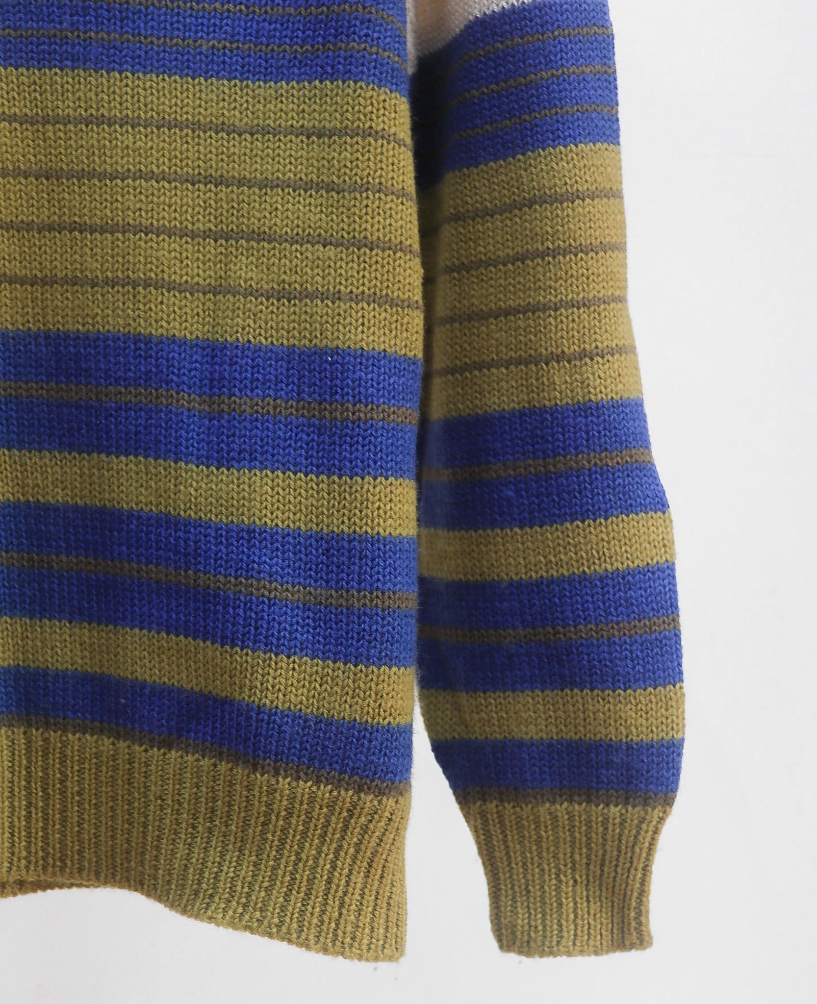  10.06.24 - VTG KNIT SWEATSHIRT - LANARK SPORTS 