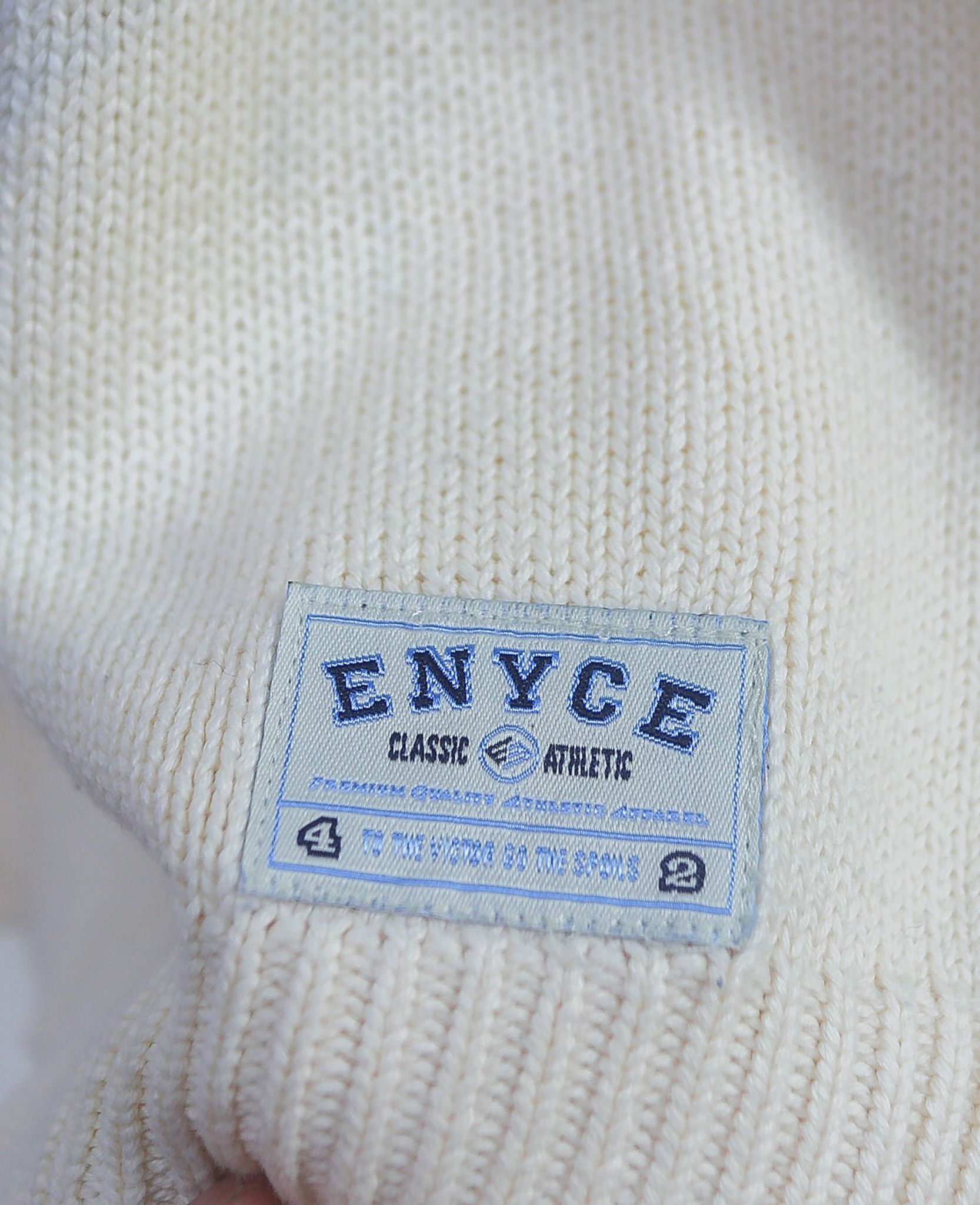  10.06.24 - VTG KNIT SWEATSHIRT - ENYCE 