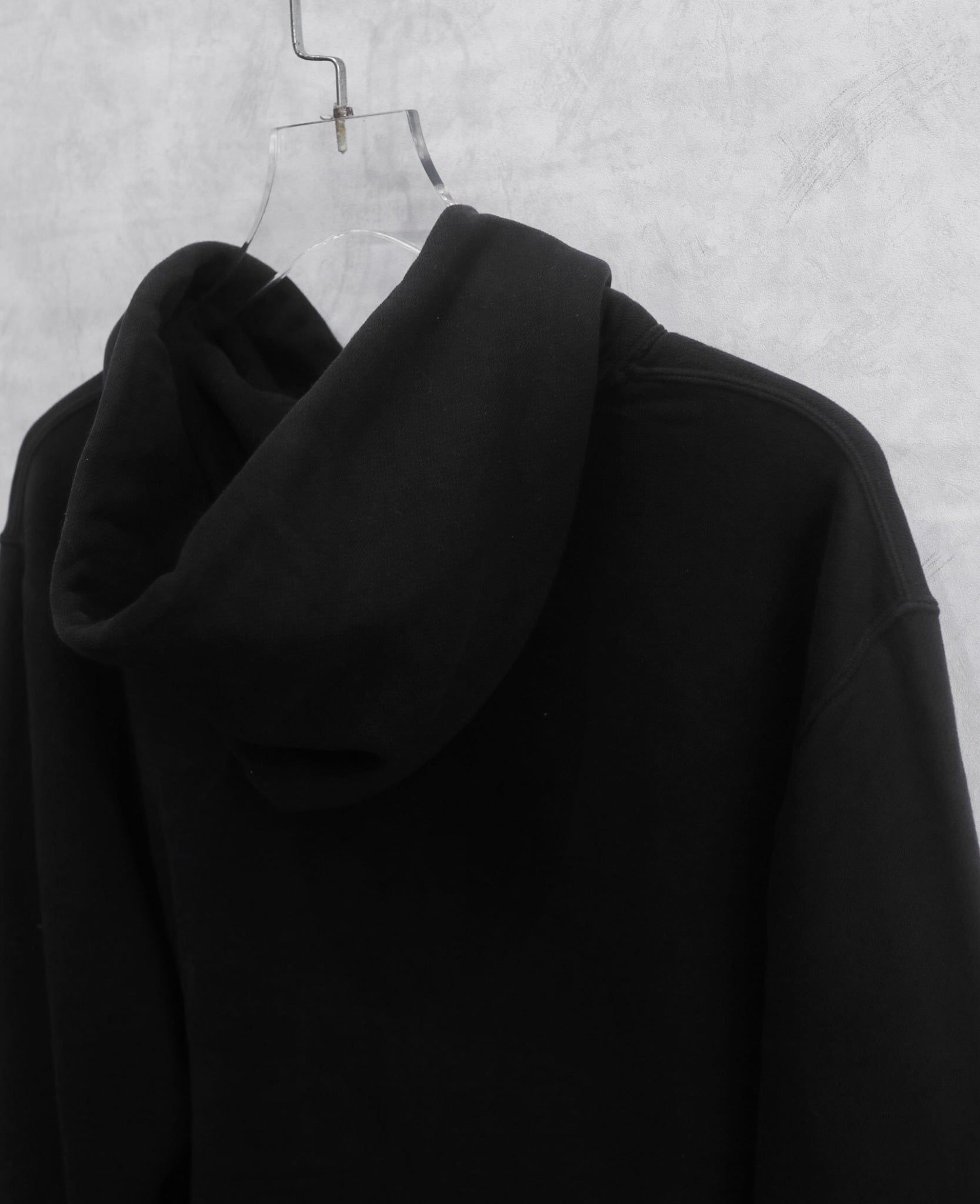  03.19.24 - VTG PULLOVER HOODIE - CHAMPION 